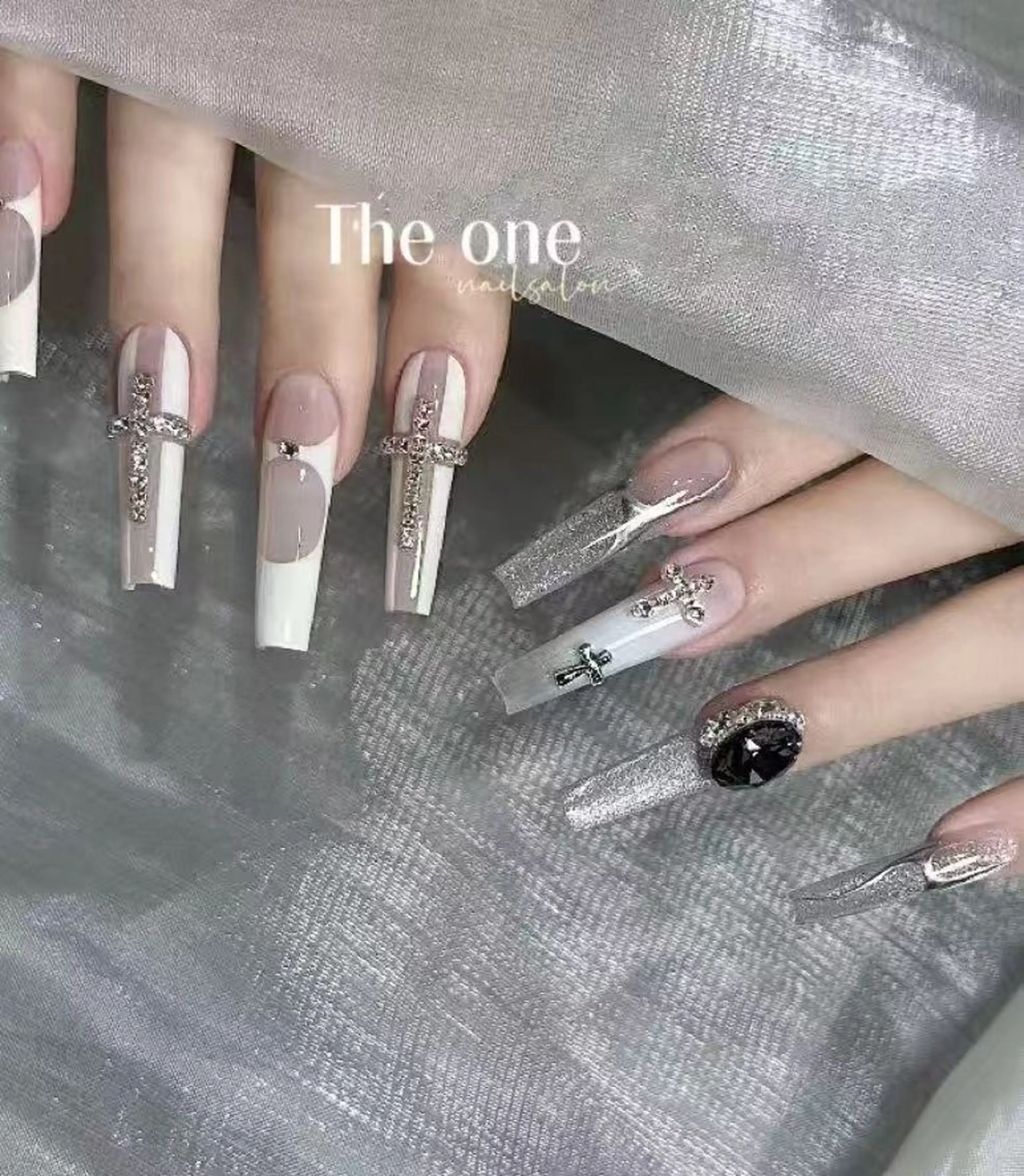 ネイル Theone栄店 松田のネイルデザイン