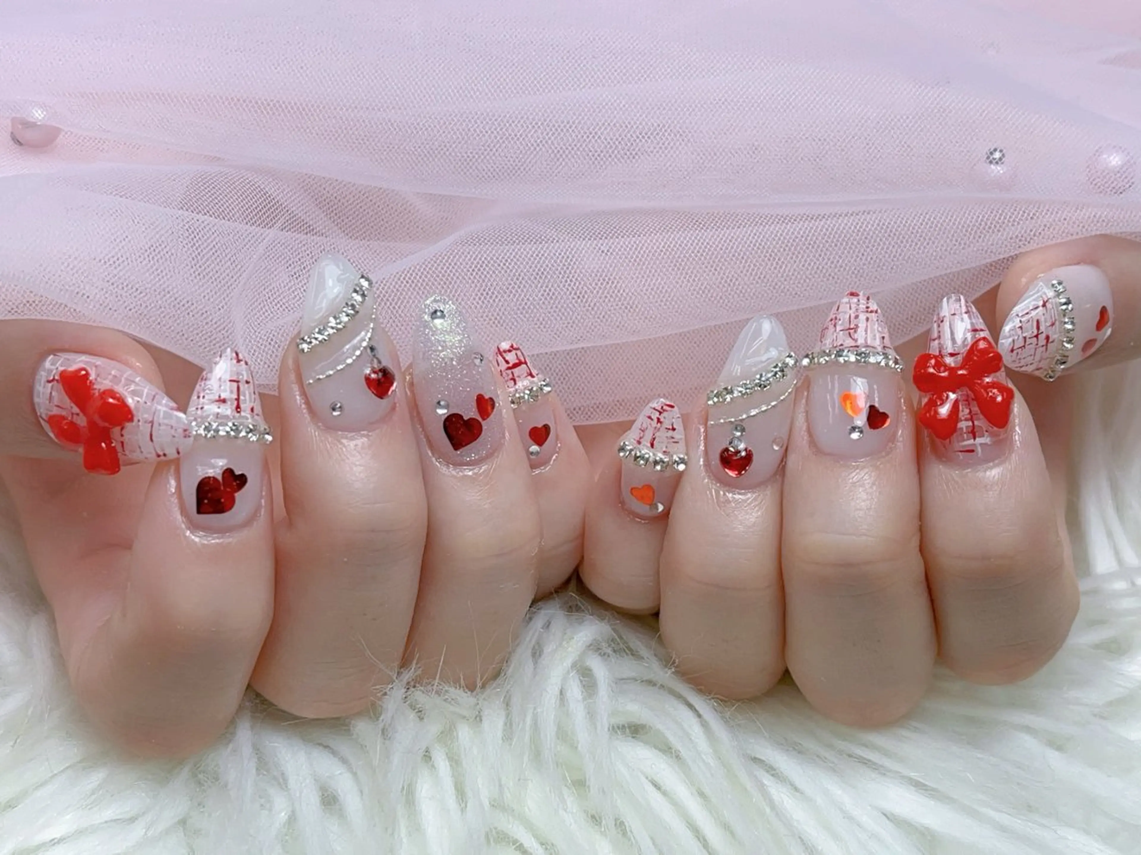 メンズ ネイル メンズ韓国風 アートネイル フレンチネイル ジェルネイル キラキラネイル ハンドネイル Bloom スカルプ専門店のネイルデザイン