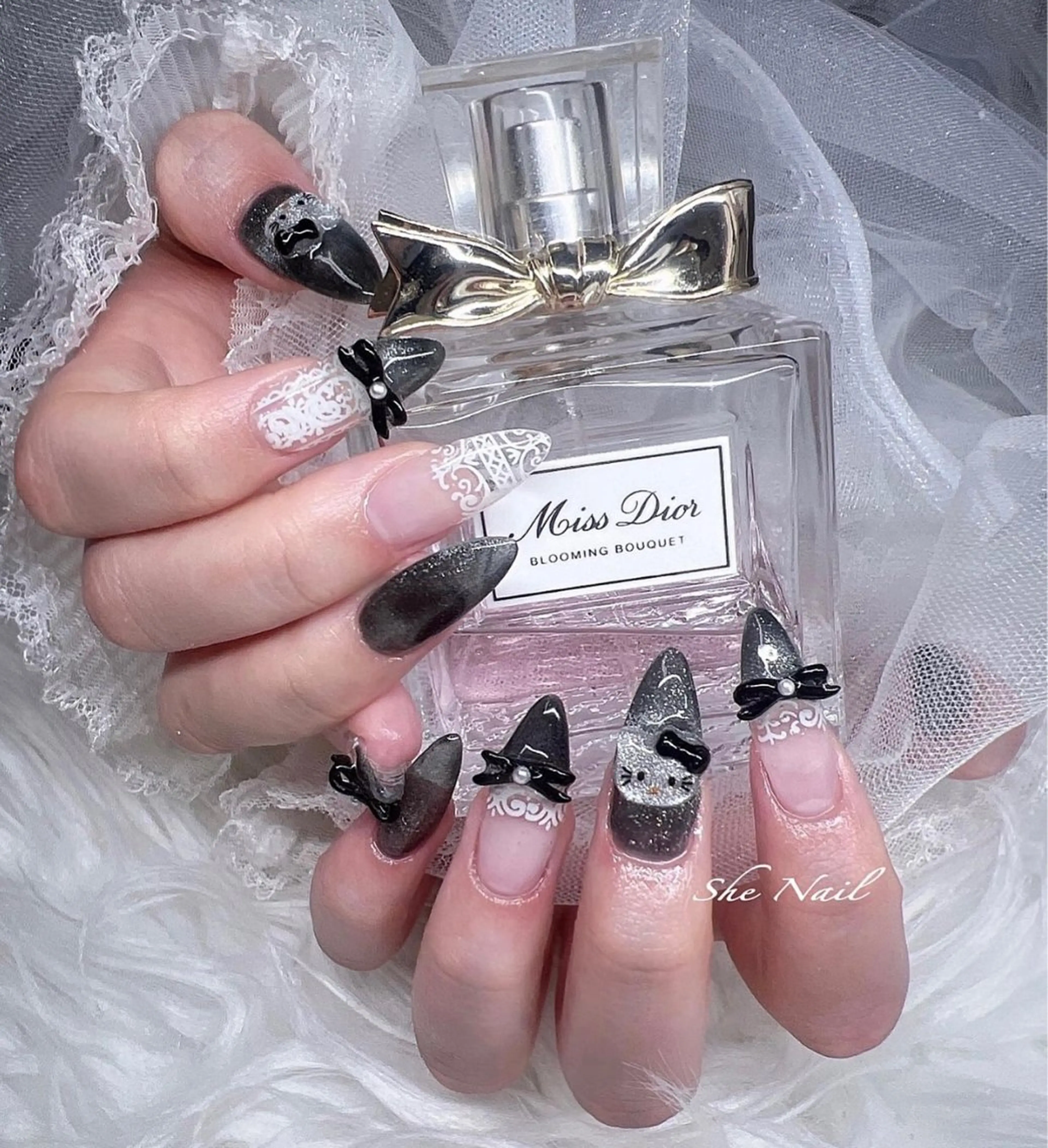 ネイル チークネイル 長さ出し マグネットネイル 持ち込み ワンカラーネイル She   Nail所属・ISA_ BELLAのネイルデザイン