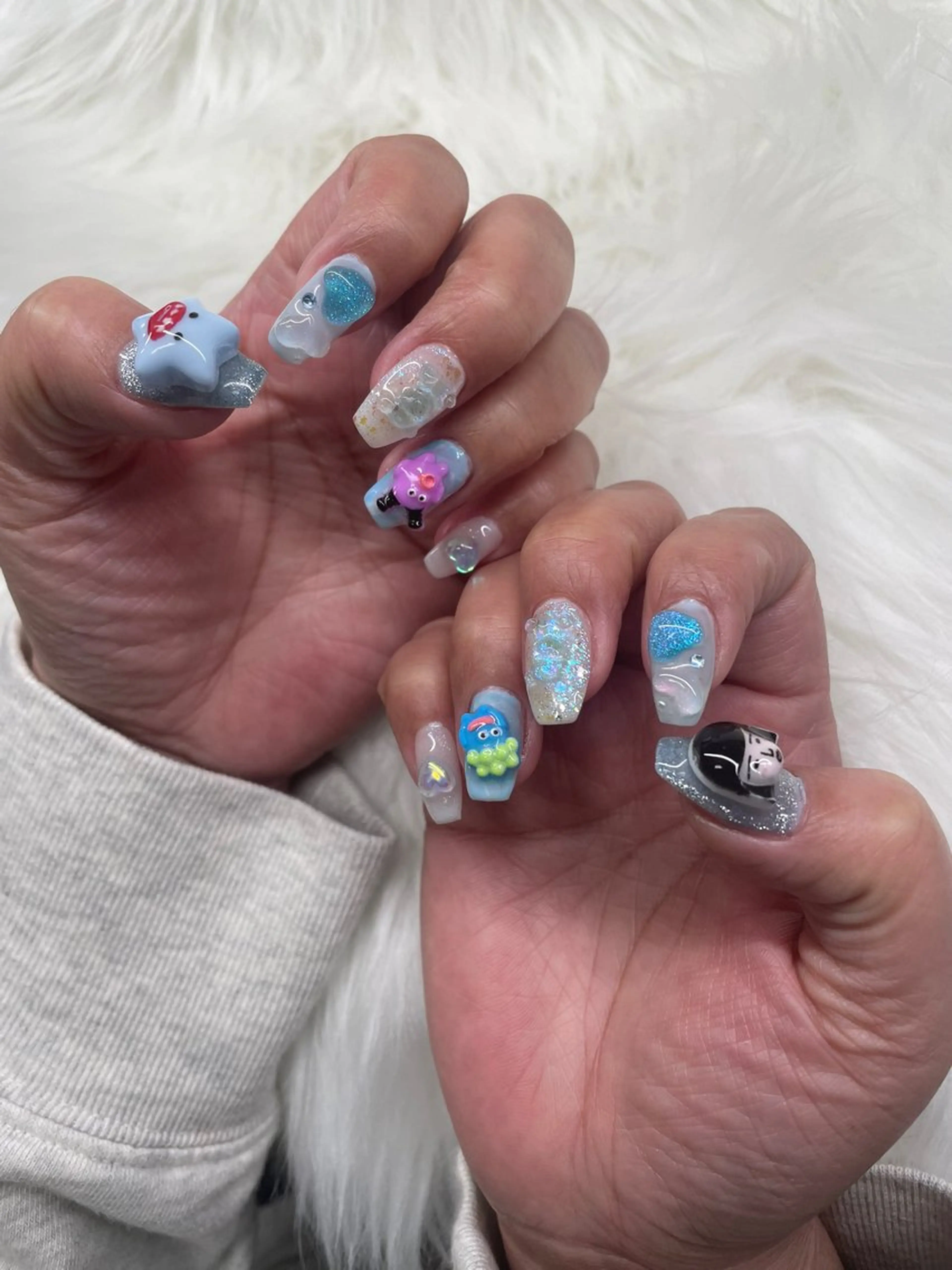 ネイル ハンドネイル 安永 彩香のネイルデザイン