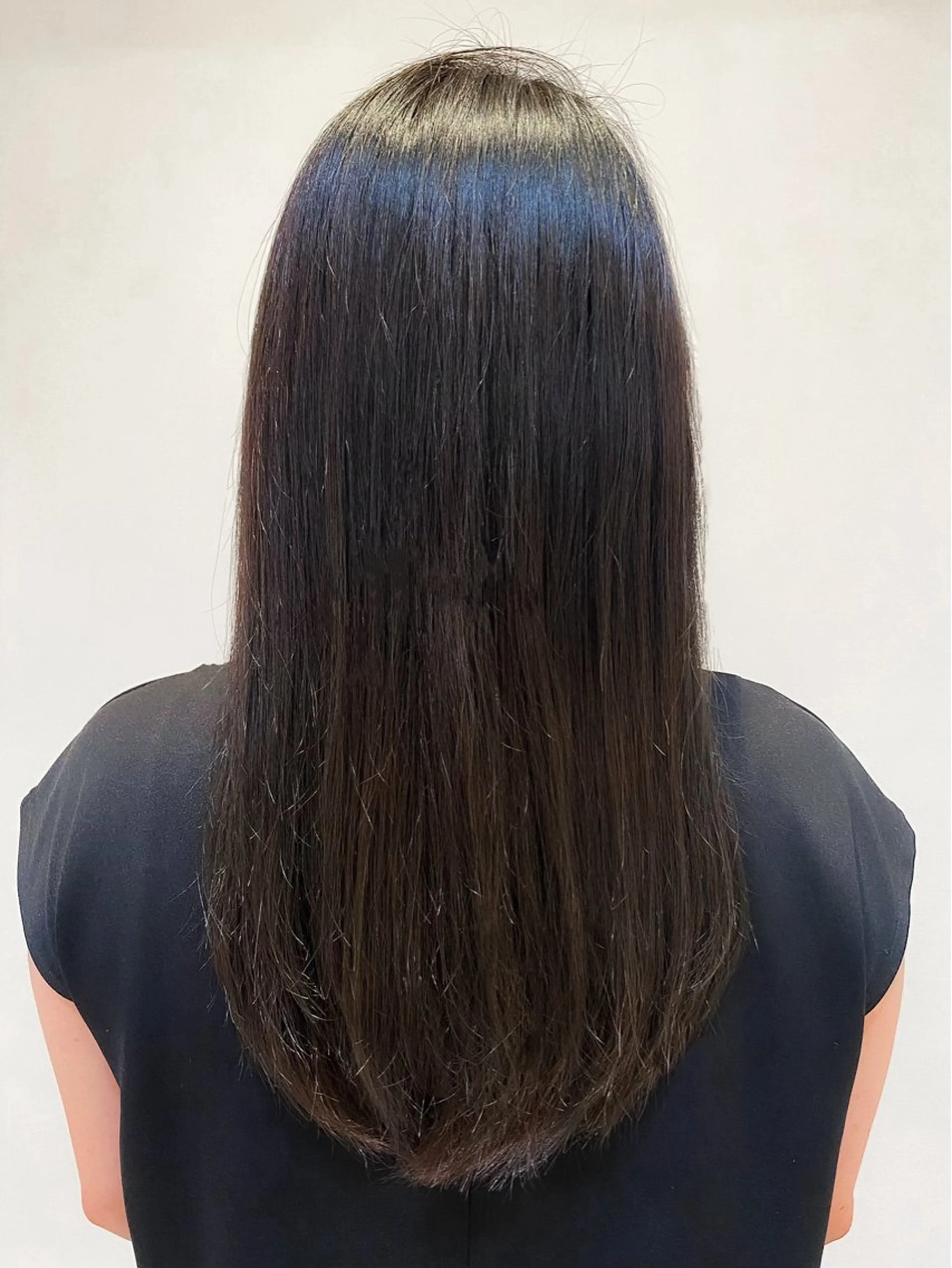 ロング カラー ヘアカラー 小島 瑚白のヘアスタイル