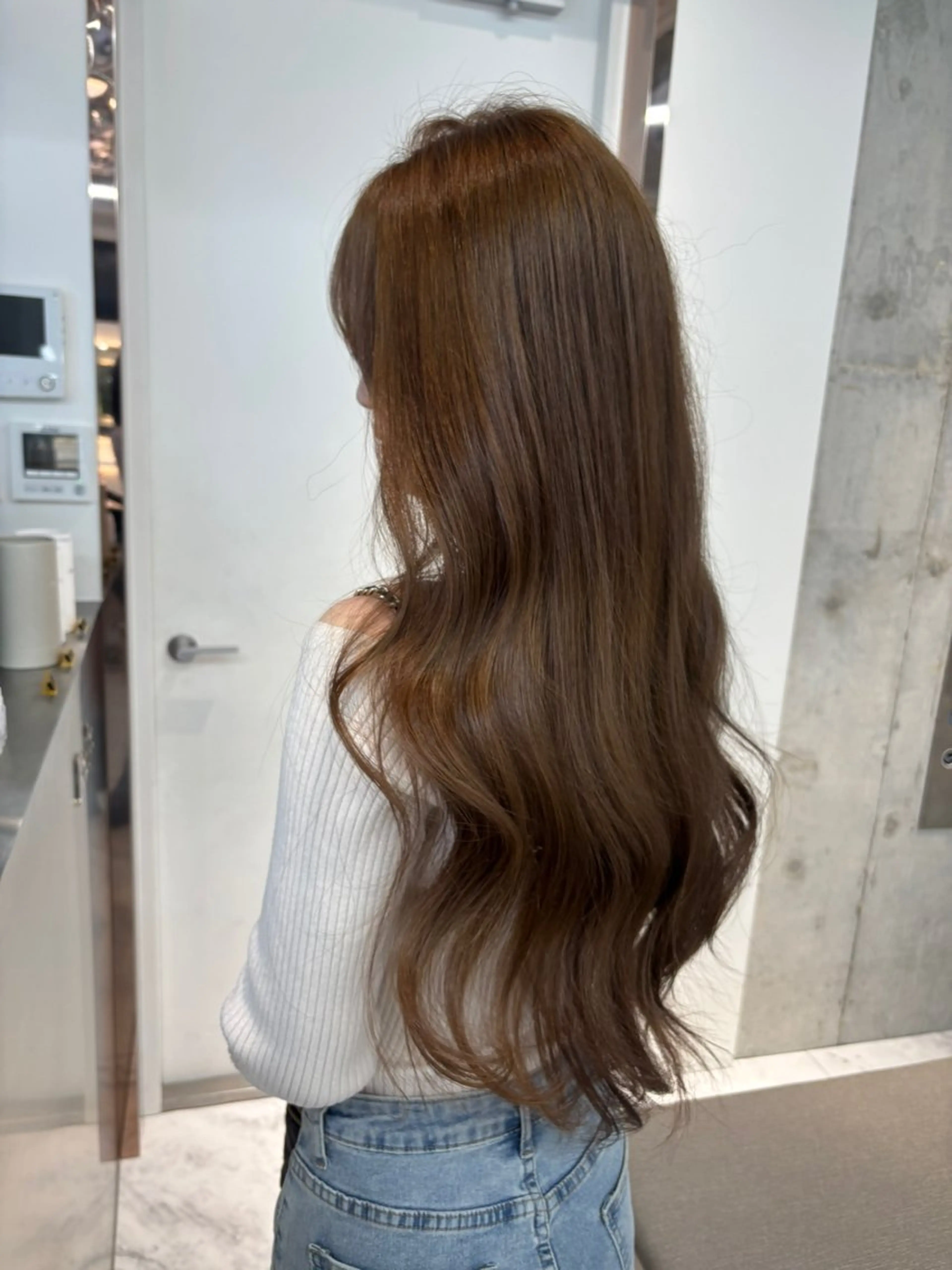 ミディアム カラー ブリーチ ボブ 韓国風ヘア レイヤーカット トリートメント ヘアカラー rina／ベージュ ワンホン/韓国ヘアのヘアスタイル