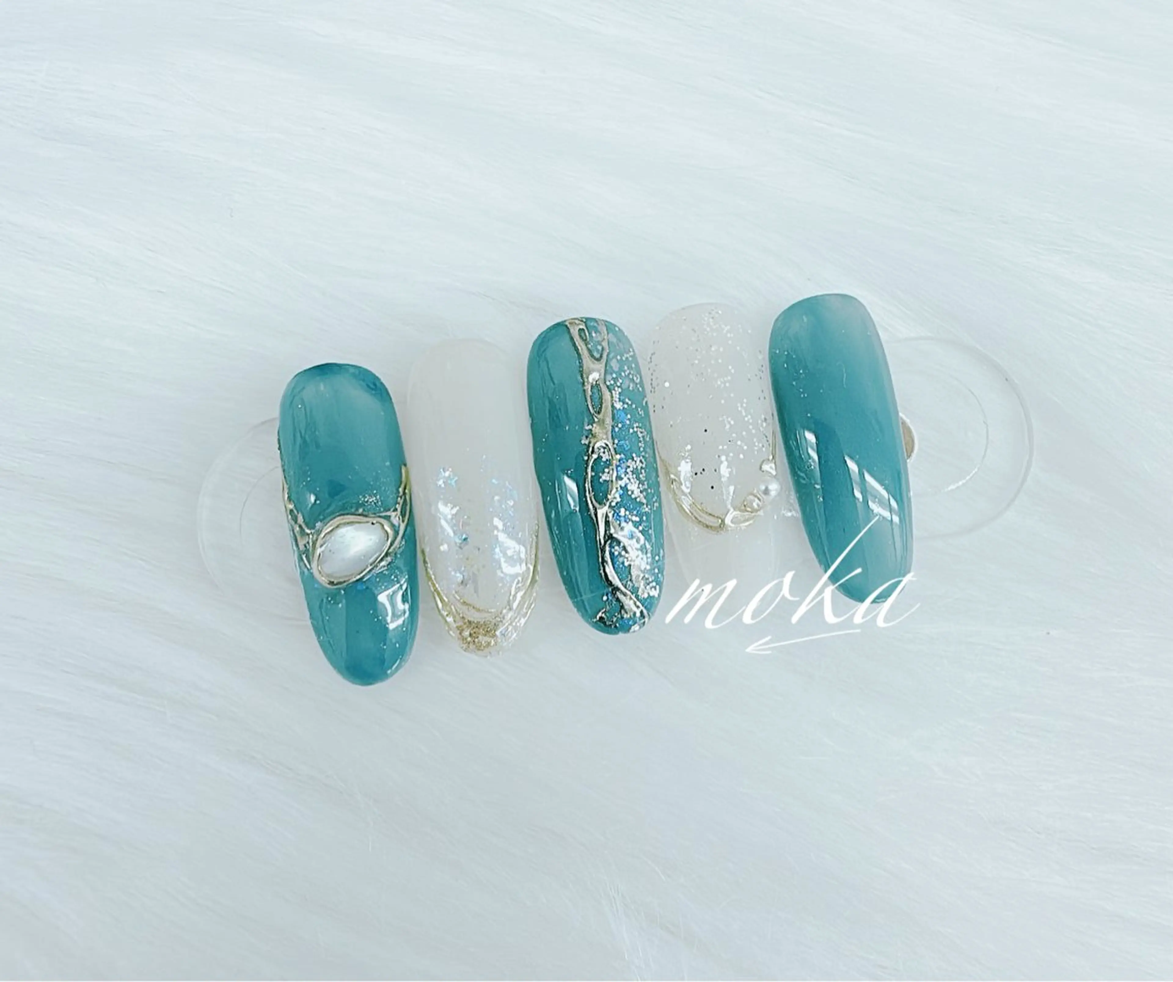 ネイル 胡蝶蘭レディースサロ ンNailMOKAのネイルデザイン