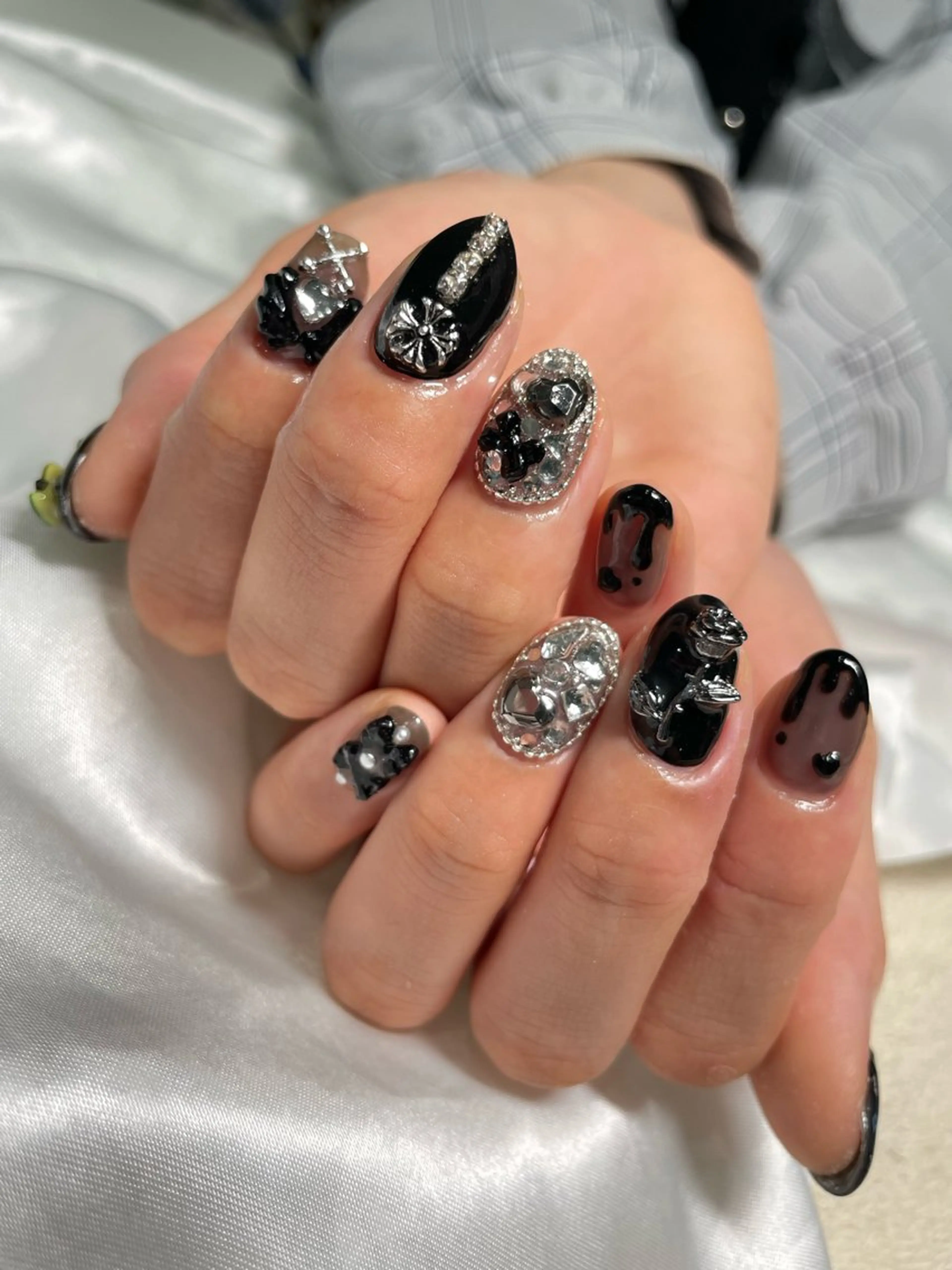 ネイル おで@ oderi_nailのネイルデザイン