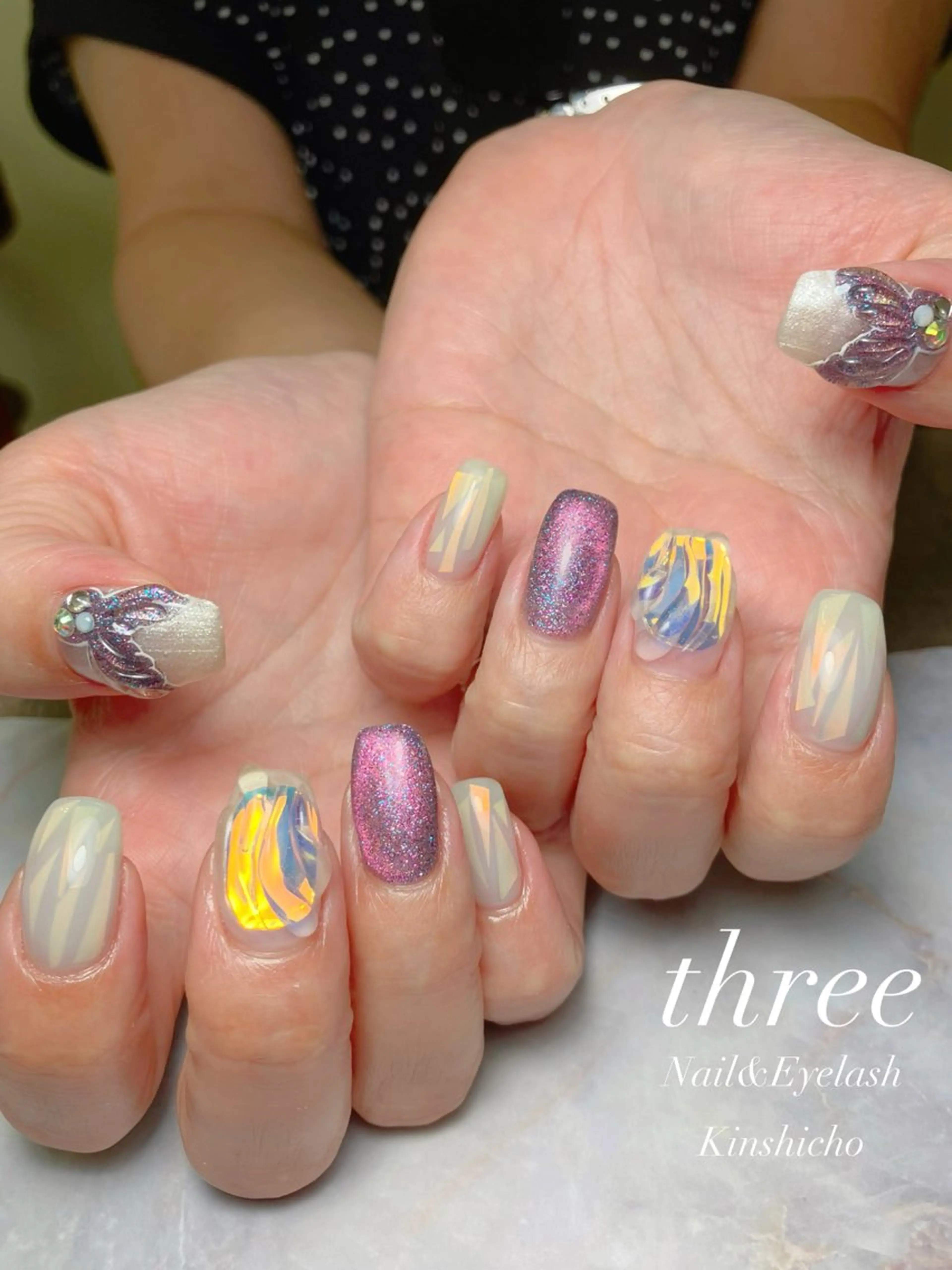 ネイル アートネイル ニュアンスネイル ハンドネイル three Nail&Eyeのネイルデザイン