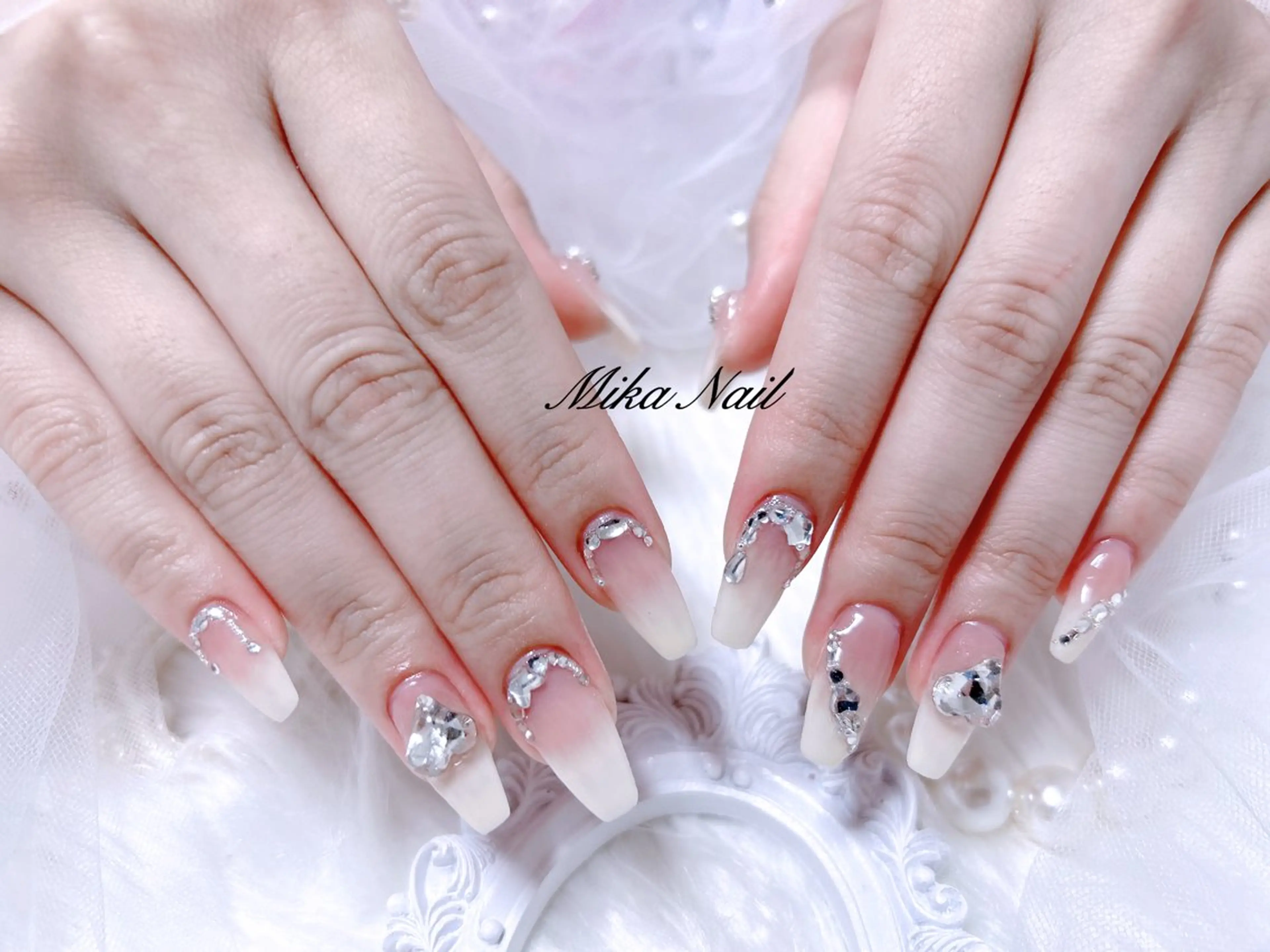 ネイル Mika Nailのネイルデザイン