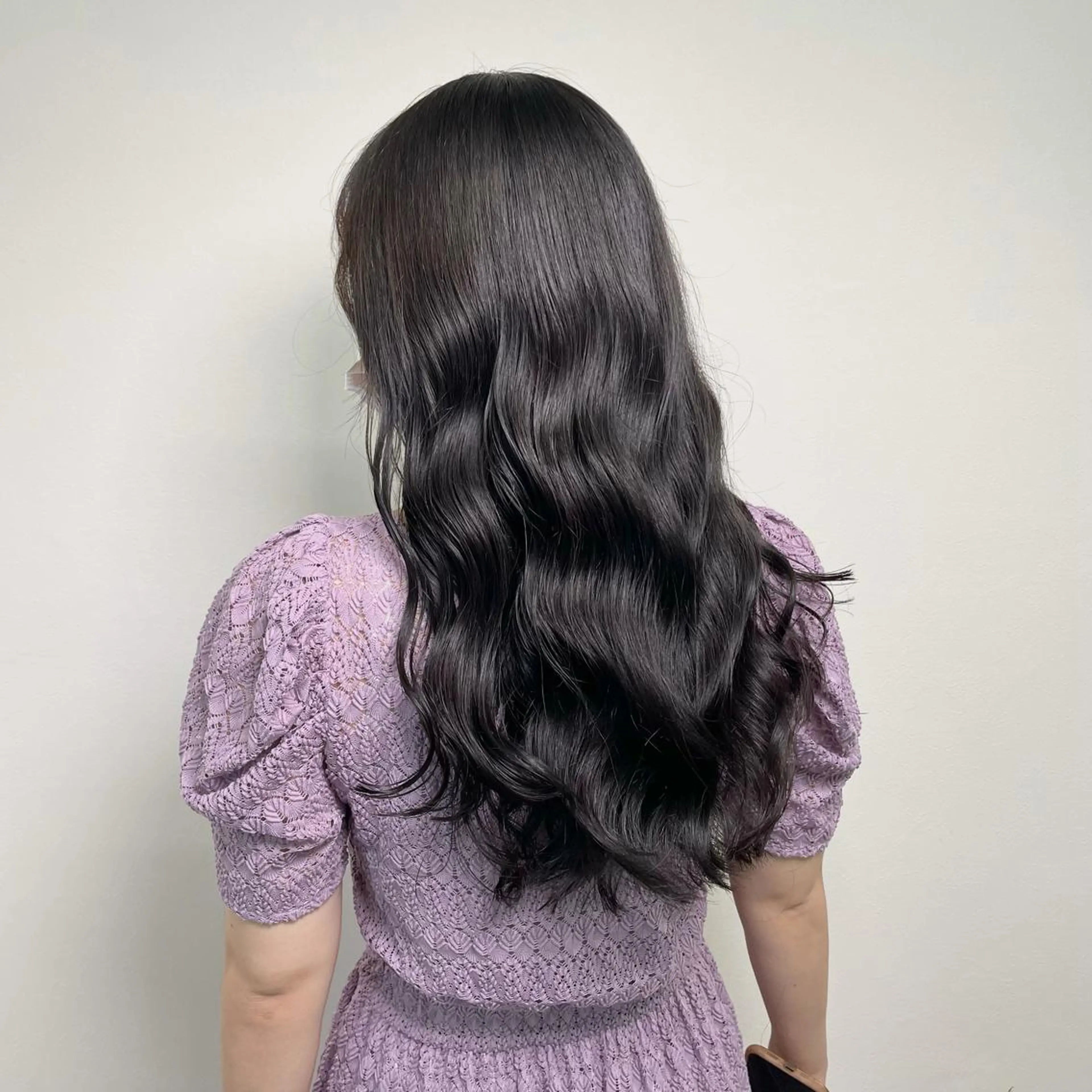 ロング カラー 肌に馴染む暗髪 梅田・増田のヘアスタイル