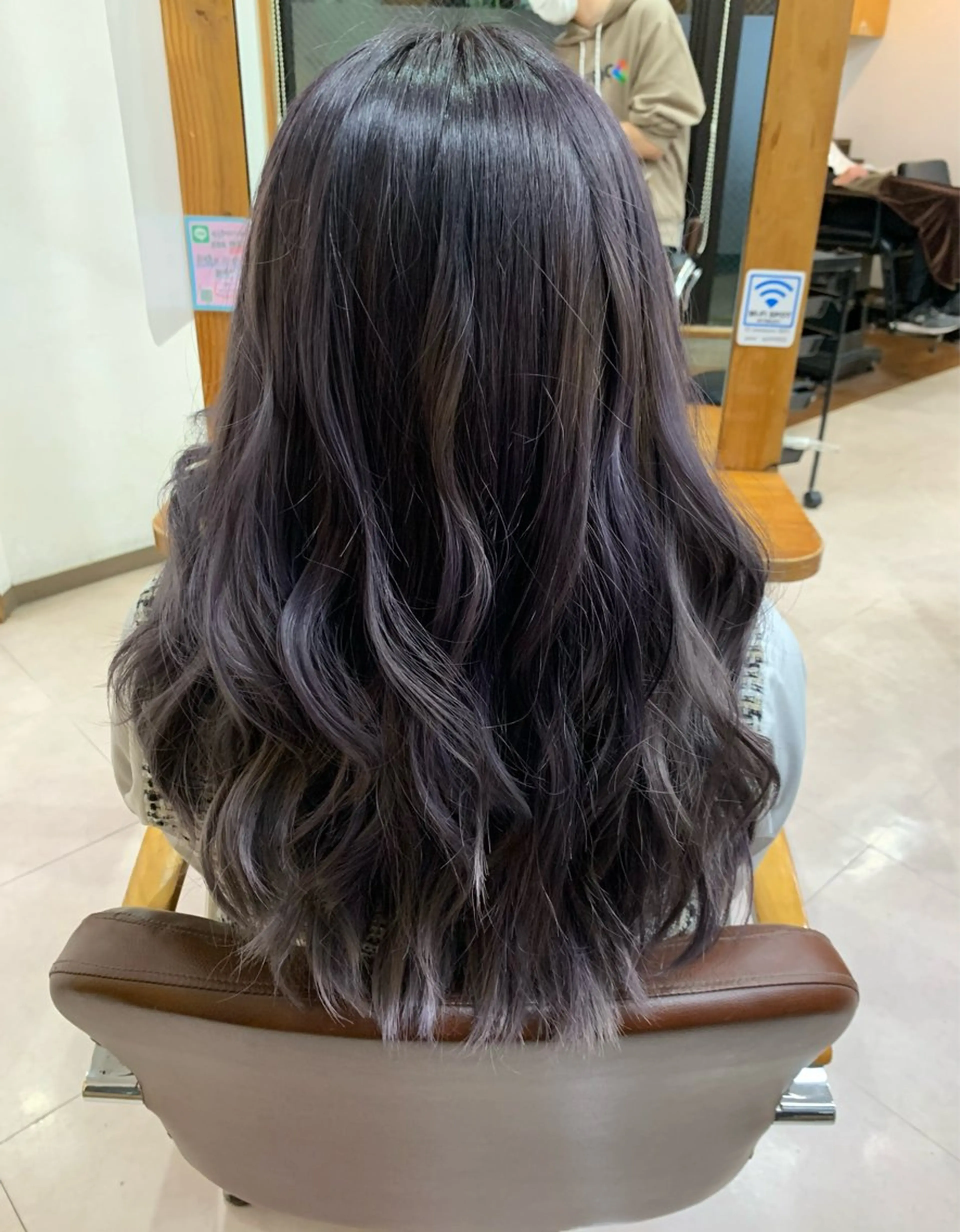 ロング カラー 比嘉 秀弥のヘアスタイル