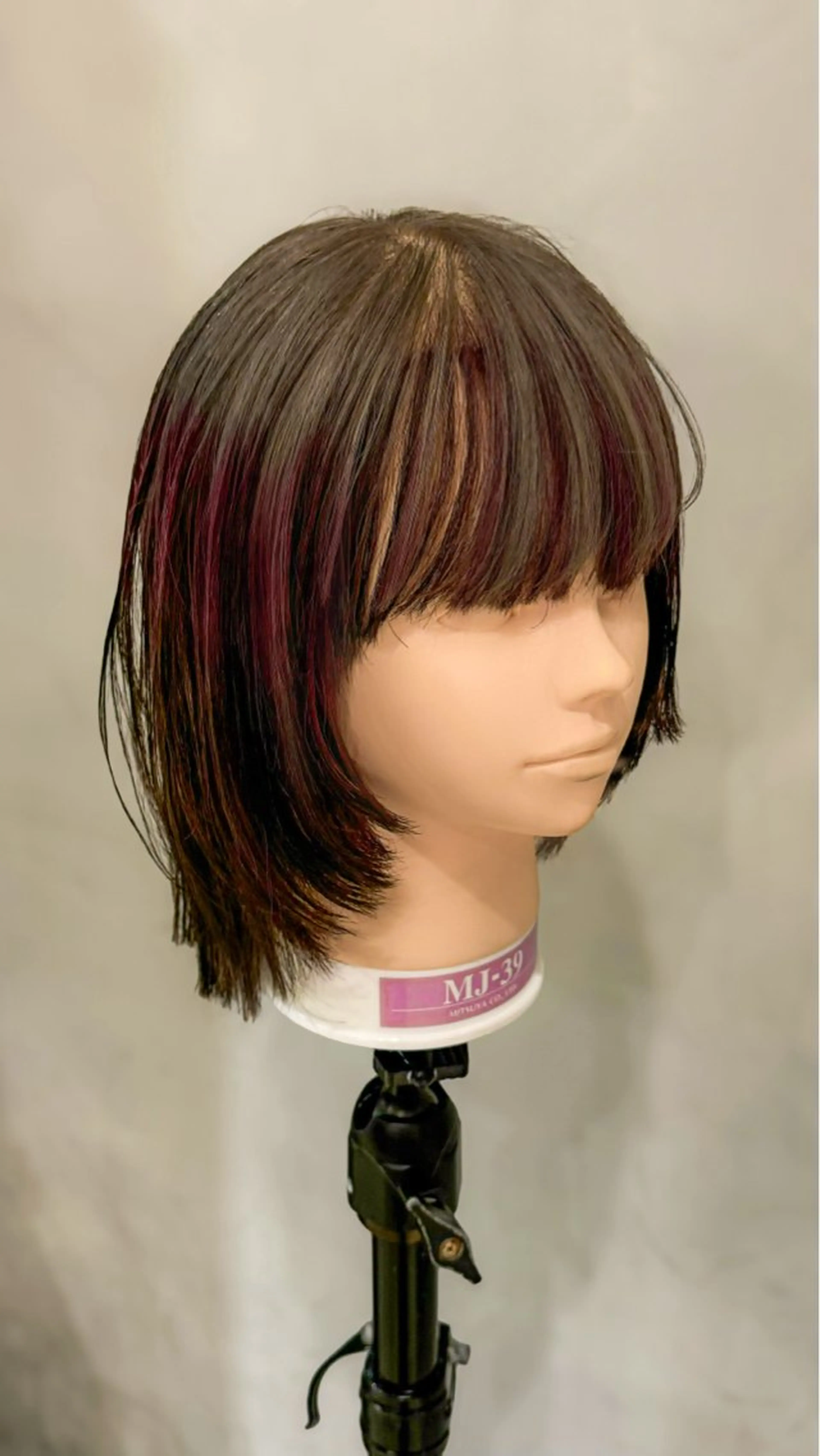 カラー 派手髪デザイン なかむらるか🐬💞のヘアスタイル