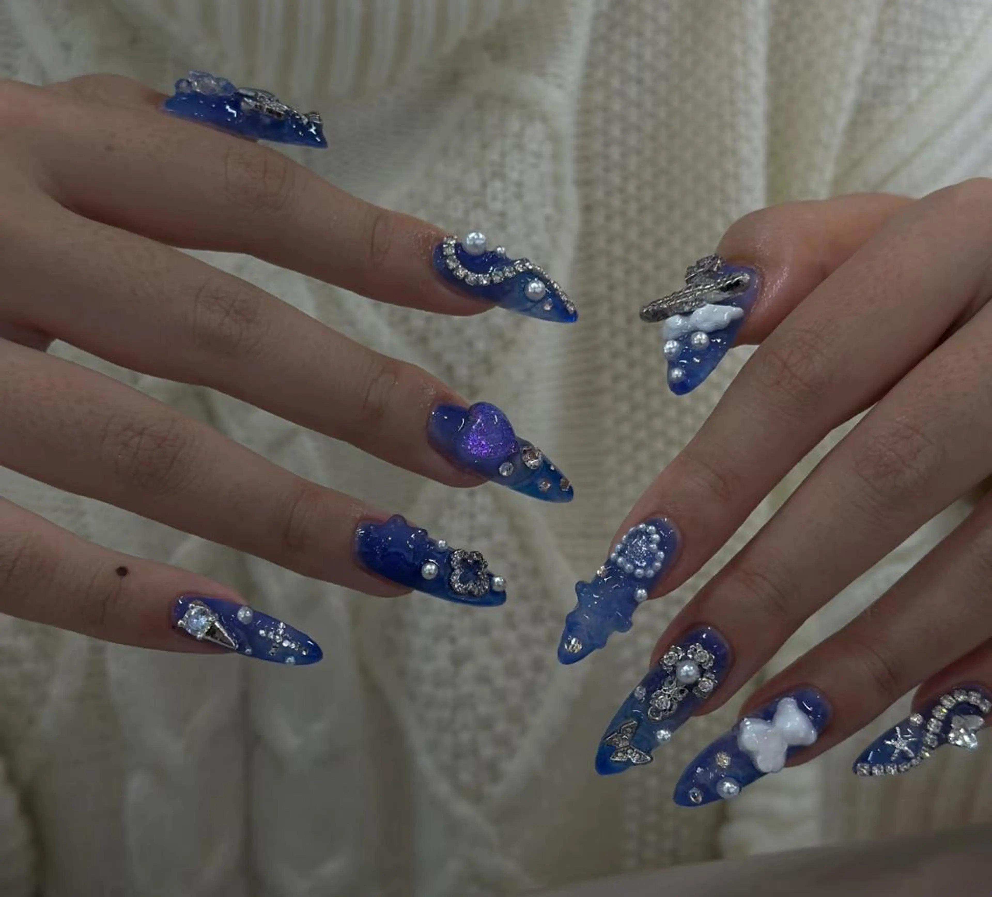 ネイル ハンドネイル エリ🫧 nail池袋東口のネイルデザイン