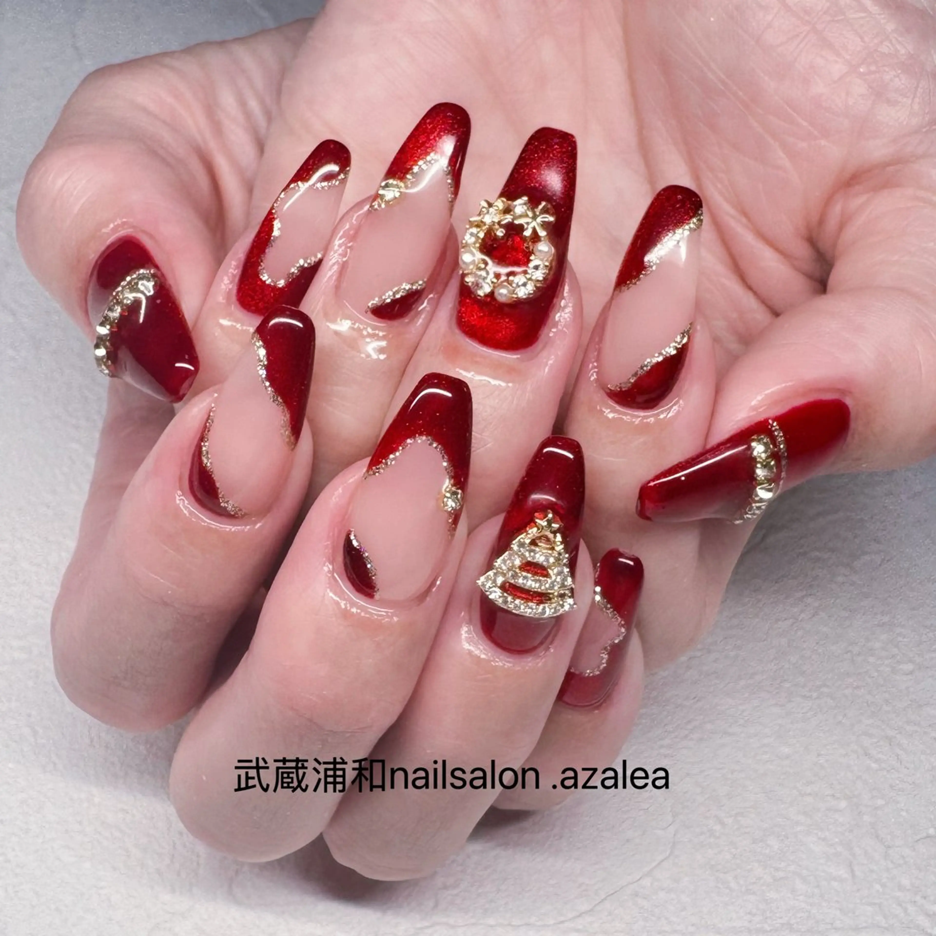 ネイル ハンドネイル R inのネイルデザイン