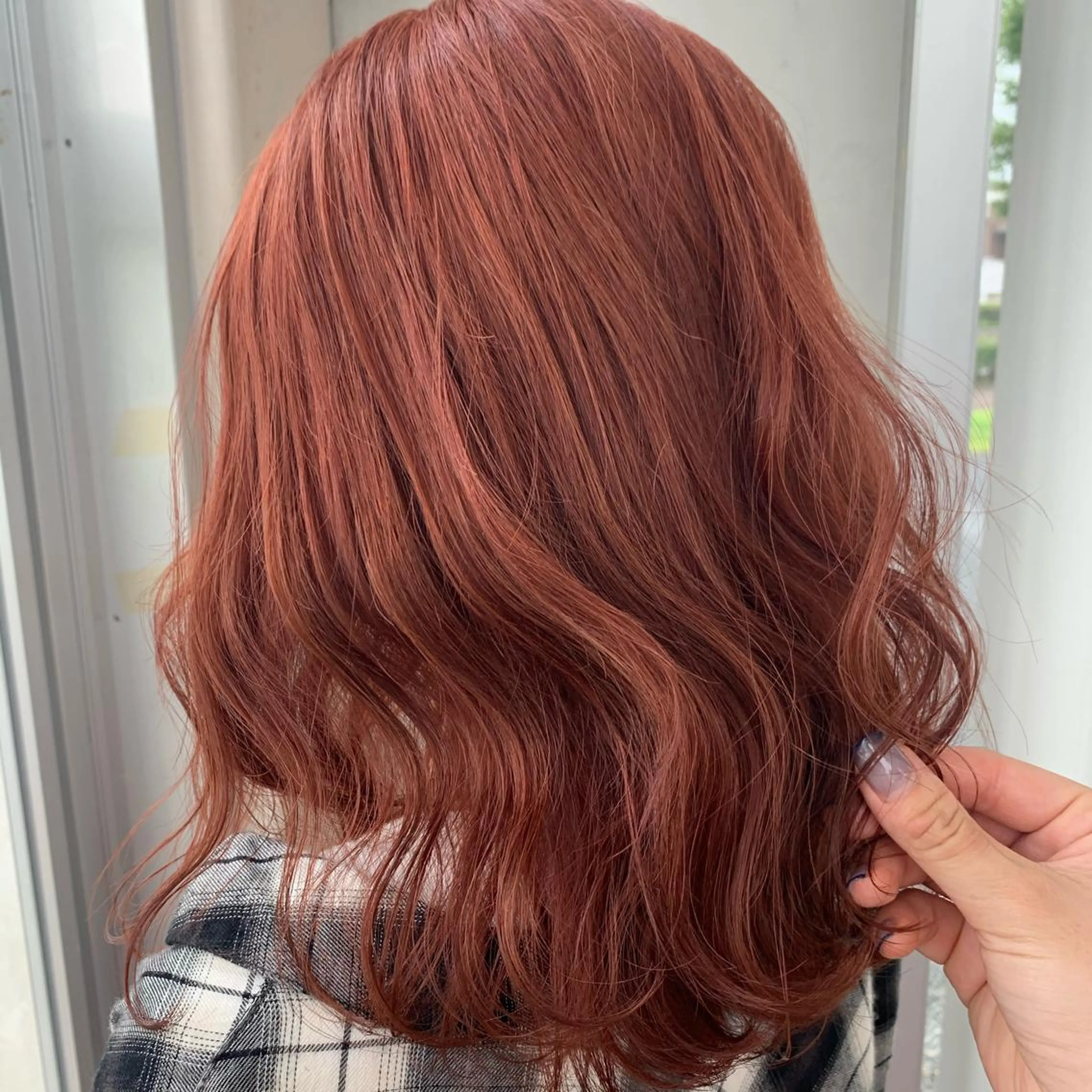 ミディアム カラー オレンジ ピンクカラー ヘアカラー 金田 ありさのヘアスタイル