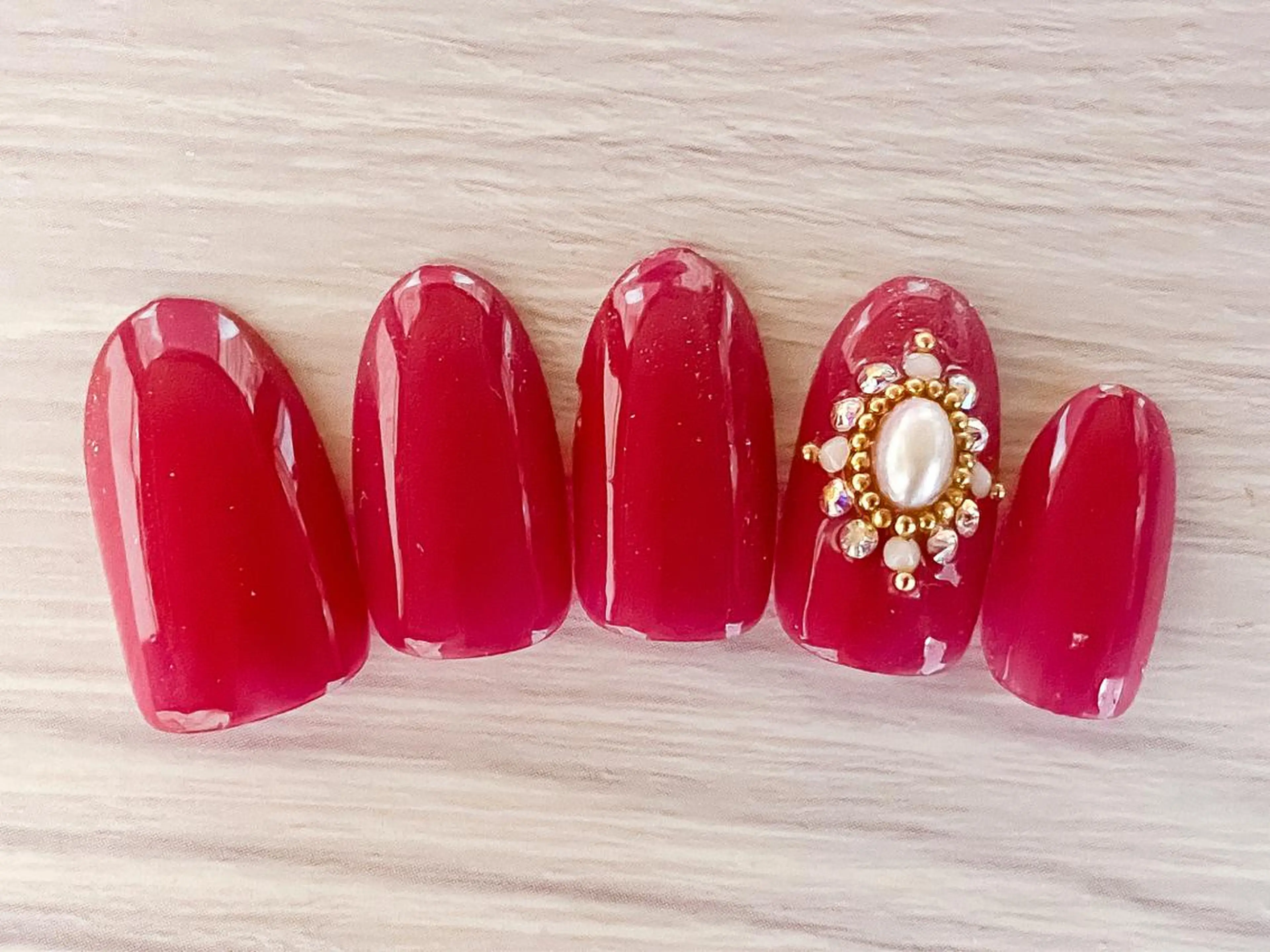 ネイル f'bloom L’ecrinのネイルデザイン