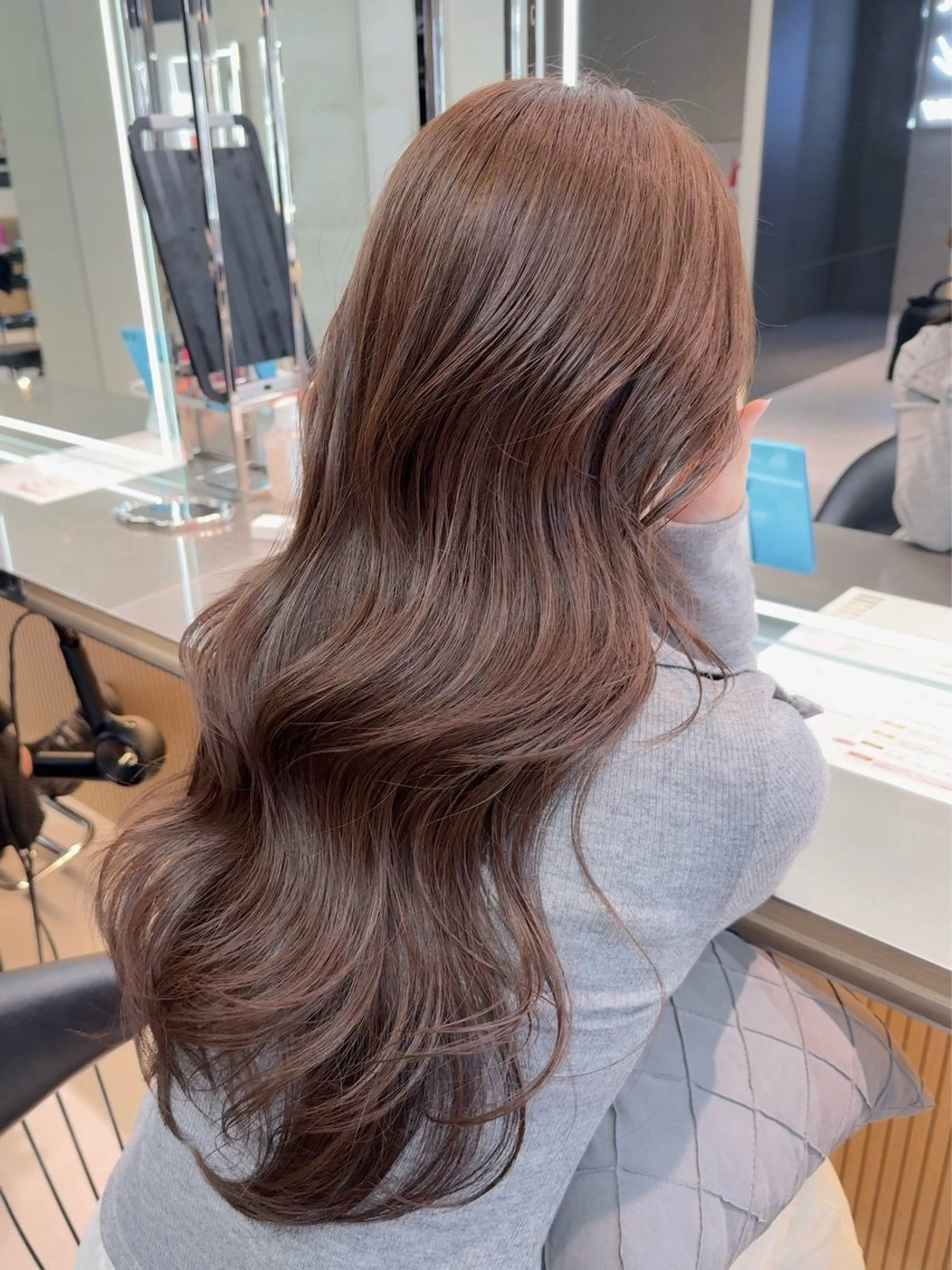 ロング カラー ブリーチ ブリーチなしカラー 髪質改善 レイヤーカット 【博多髪質改善】 吉村　清志のヘアスタイル