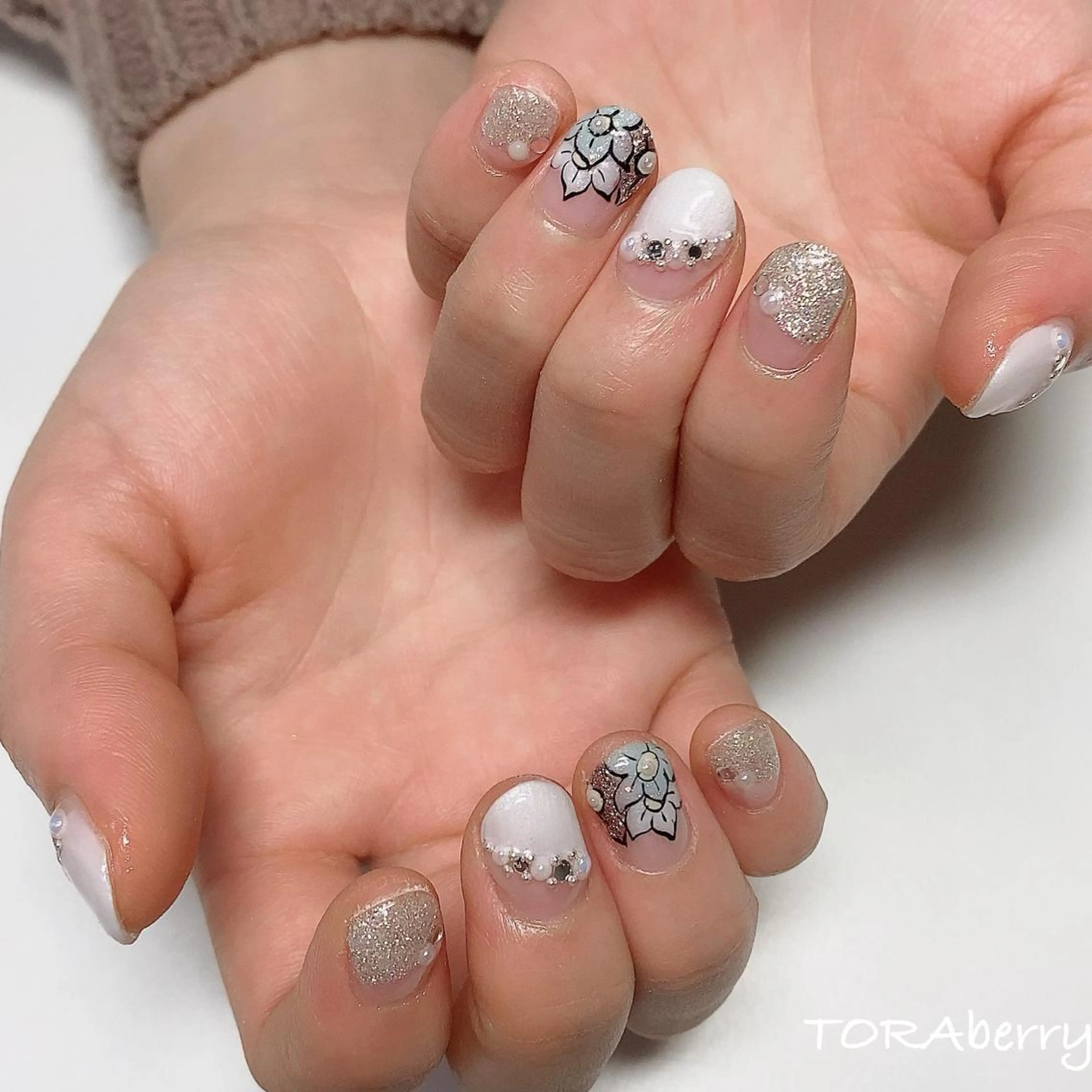 ネイル ネイリスト なつみのネイルデザイン