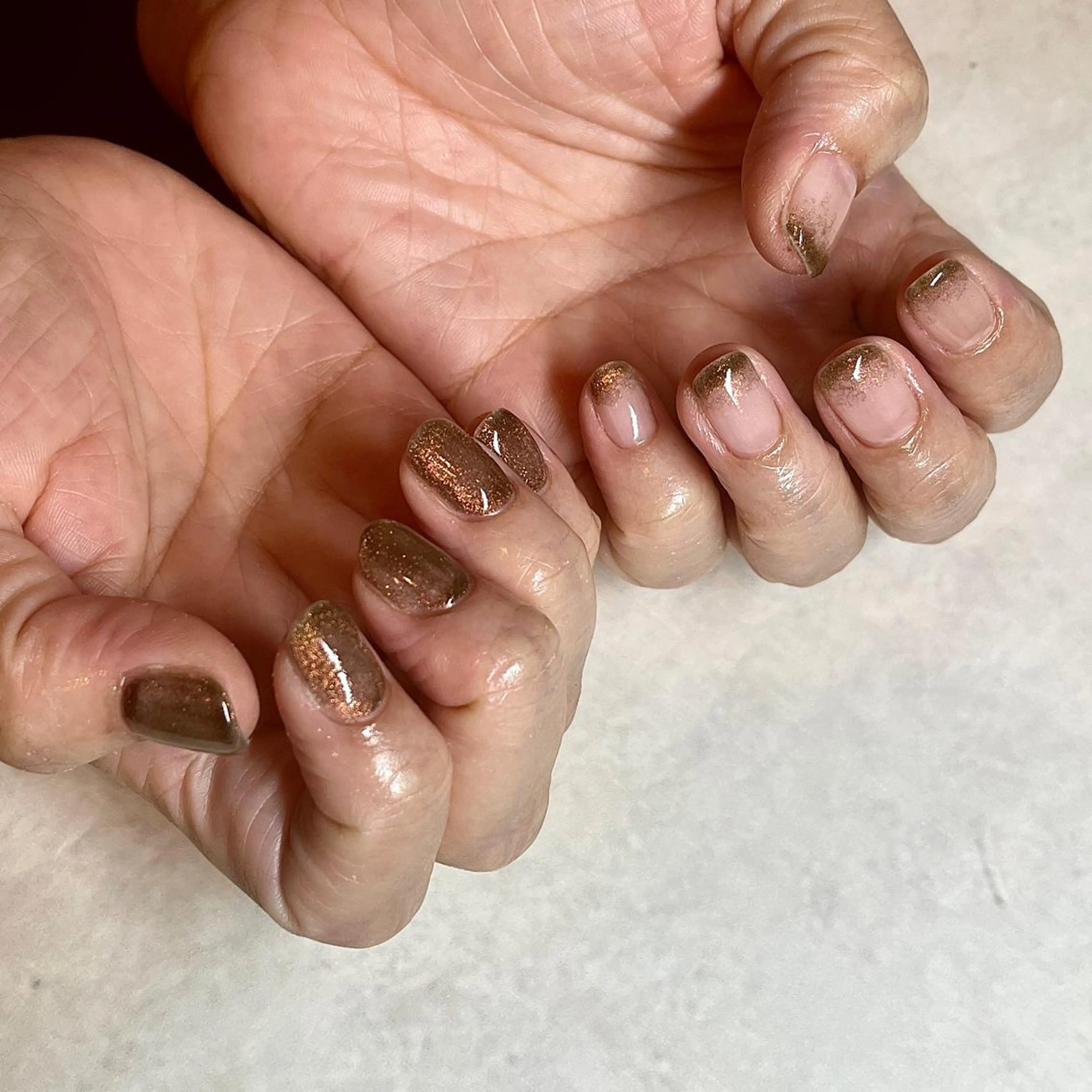 ネイル ブラウン マグネットネイル フリーランス¨̮⃝ ネイリストOKADAのネイルデザイン