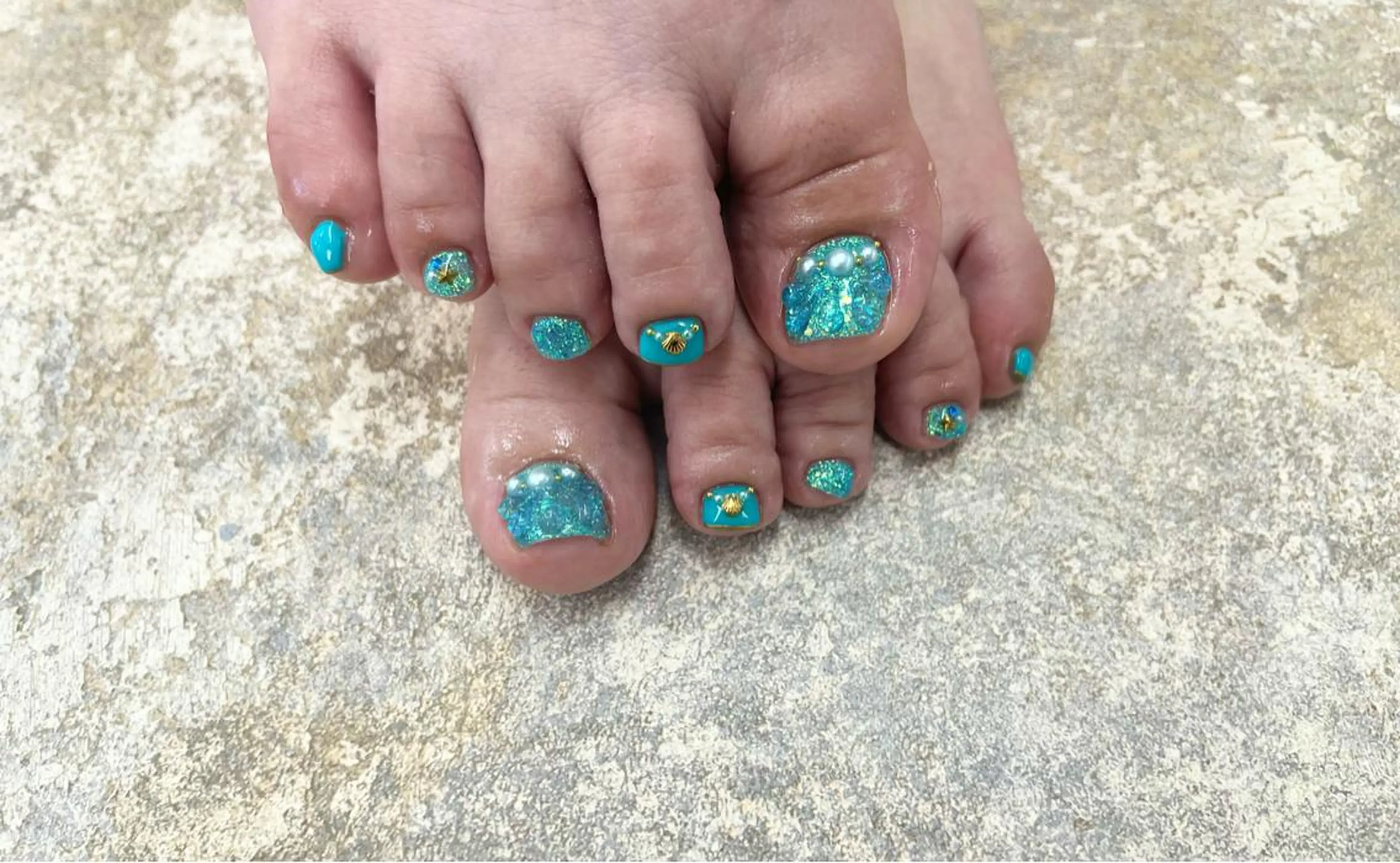 ネイル Basic町田本店 Suzunaのネイルデザイン