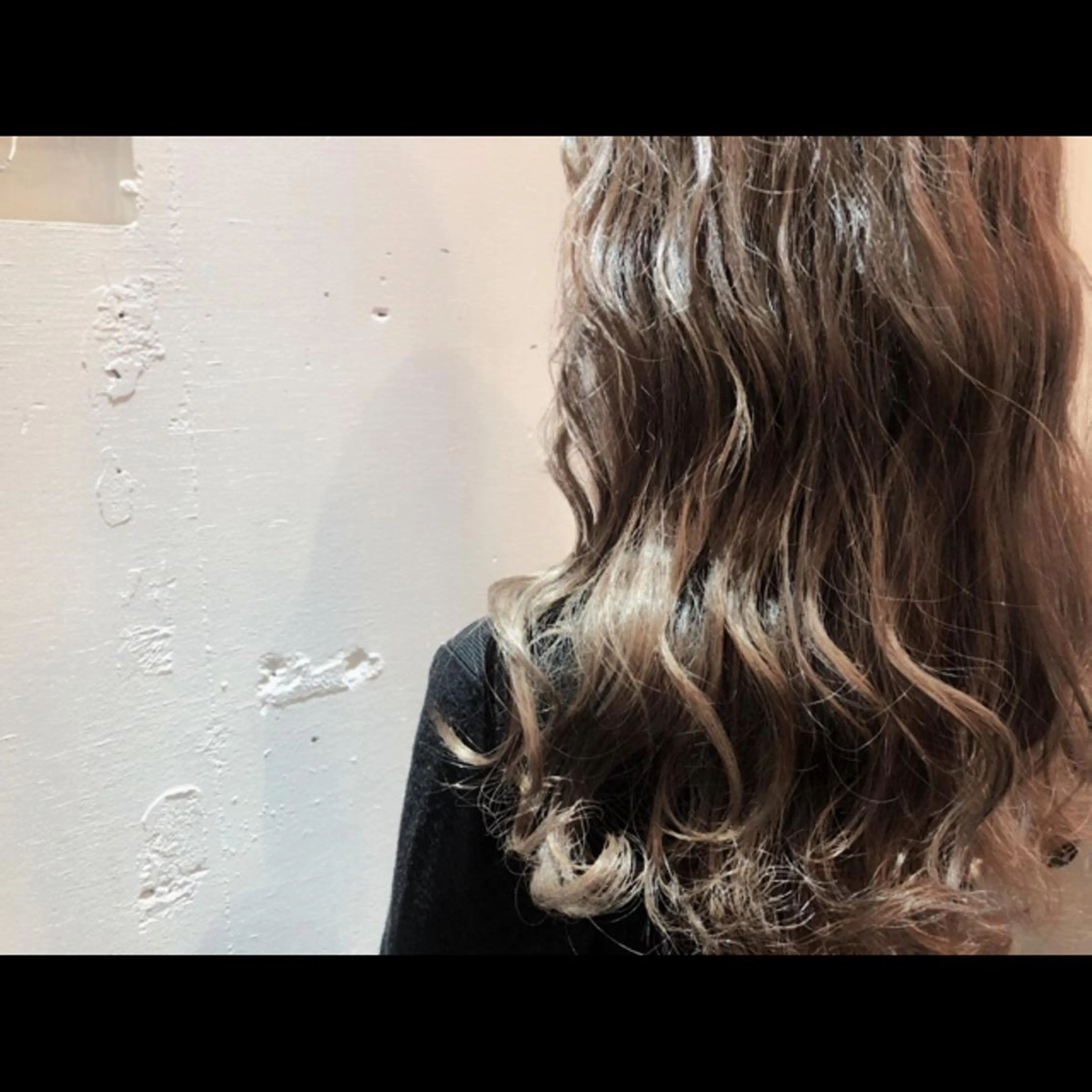 セミロング カラー パーマ ヘアアレンジ メンズ 【mokuオーナー】 ちはるのヘアスタイル