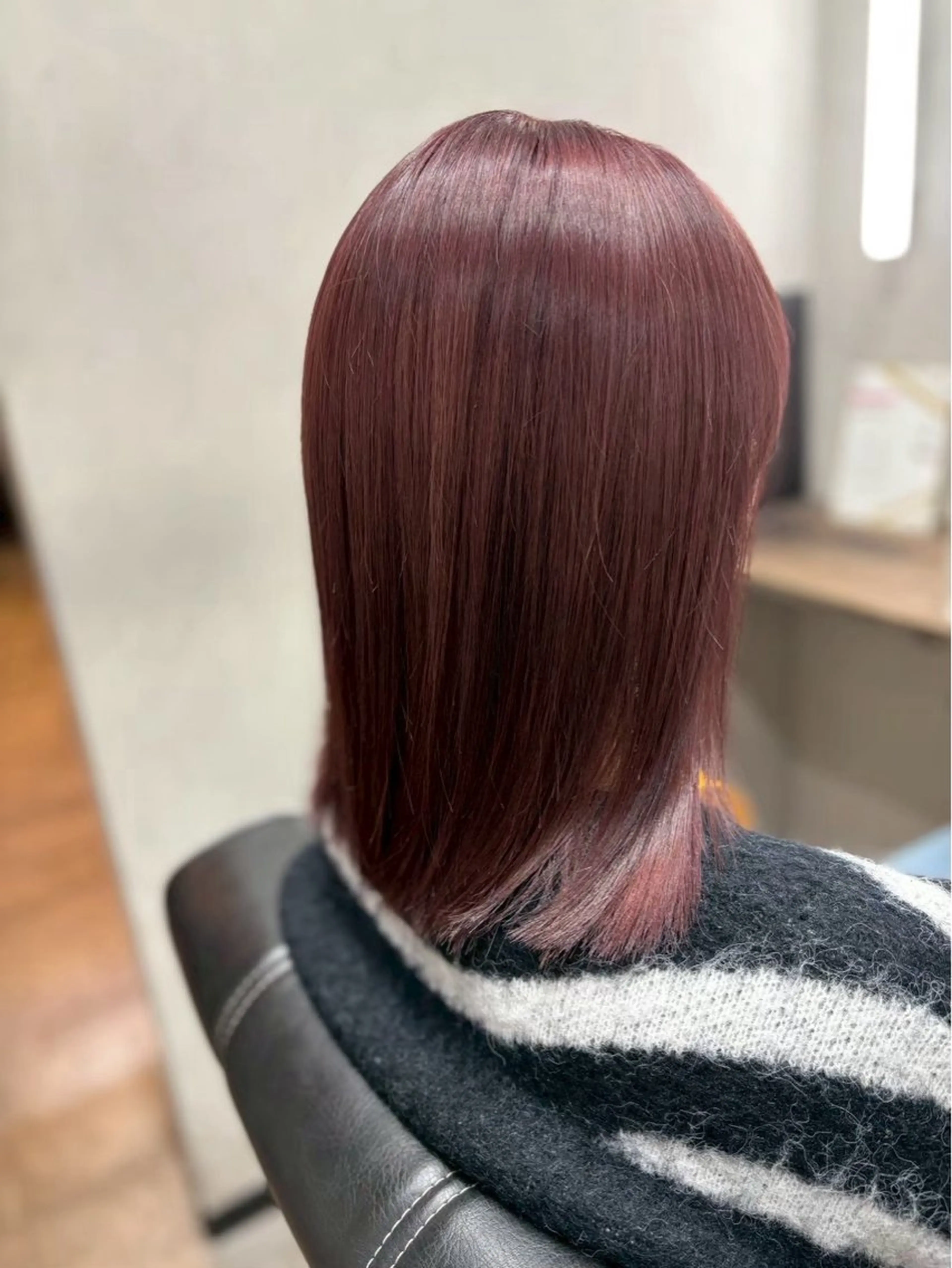 ミディアム ヘアカラー トリートメント 白鳥 正孝のヘアスタイル