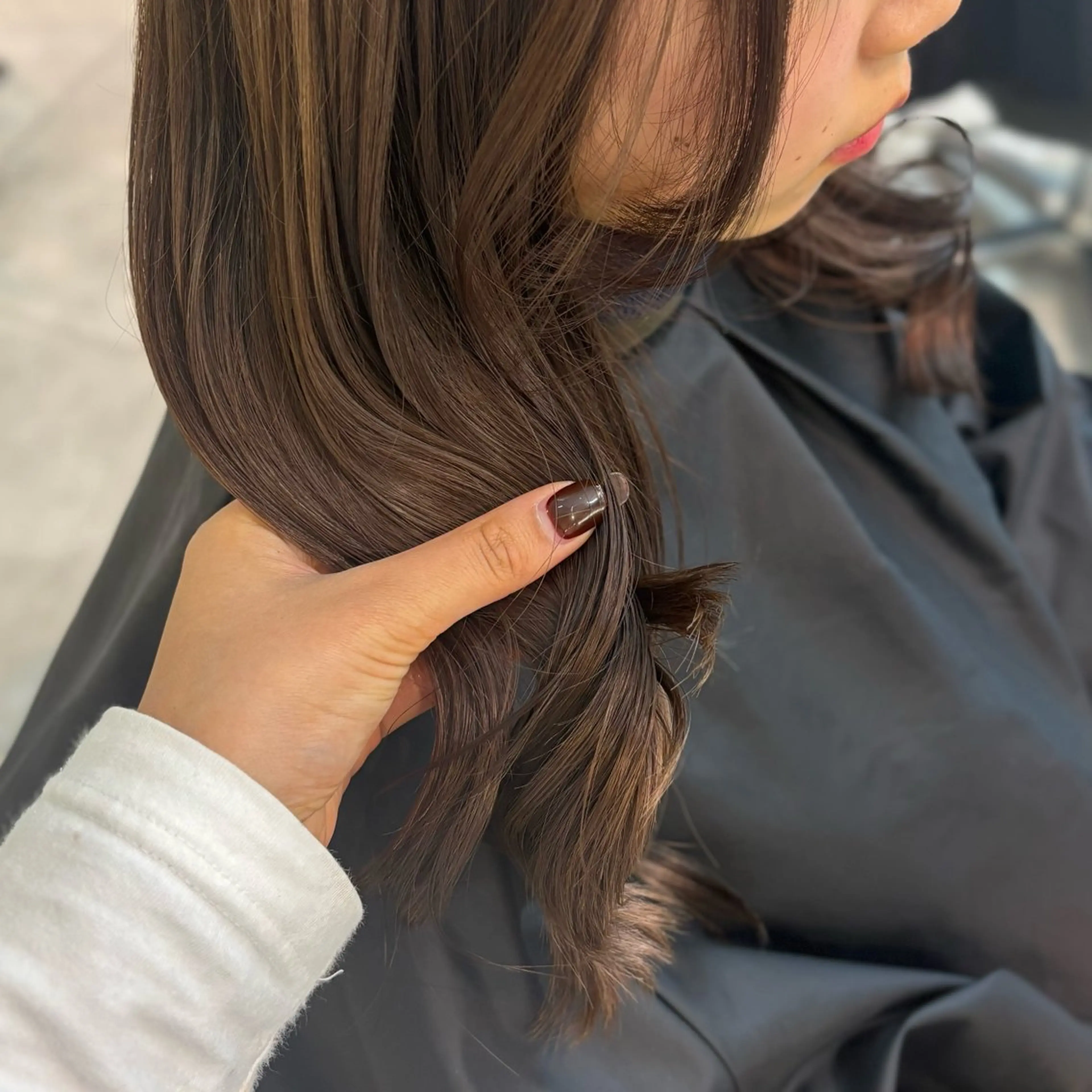 カラー ヘアカラー 透明感カラー/レイヤ ーカットりこ🤎🫧のヘアスタイル