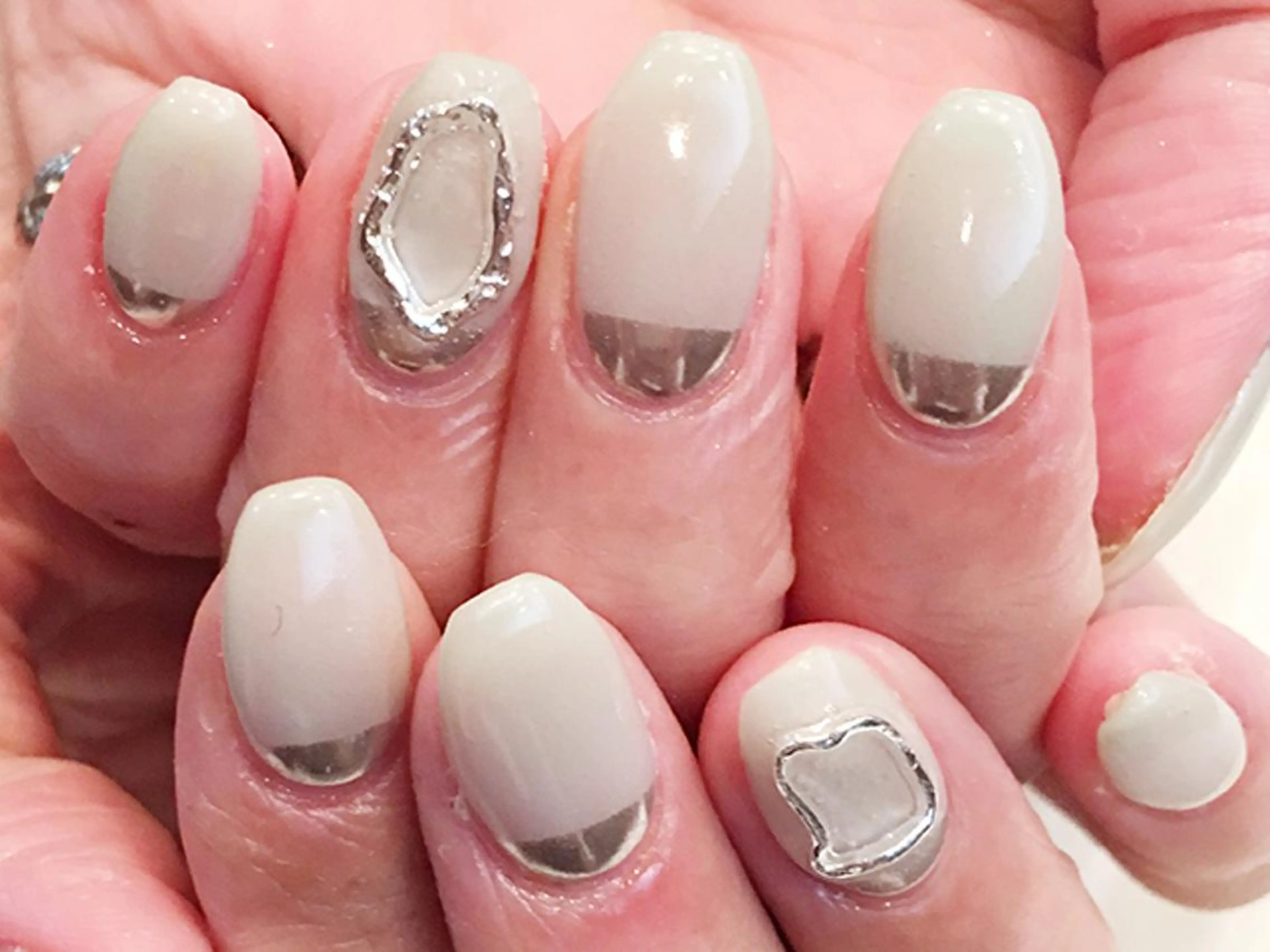 ネイル K. Harukaのネイルデザイン