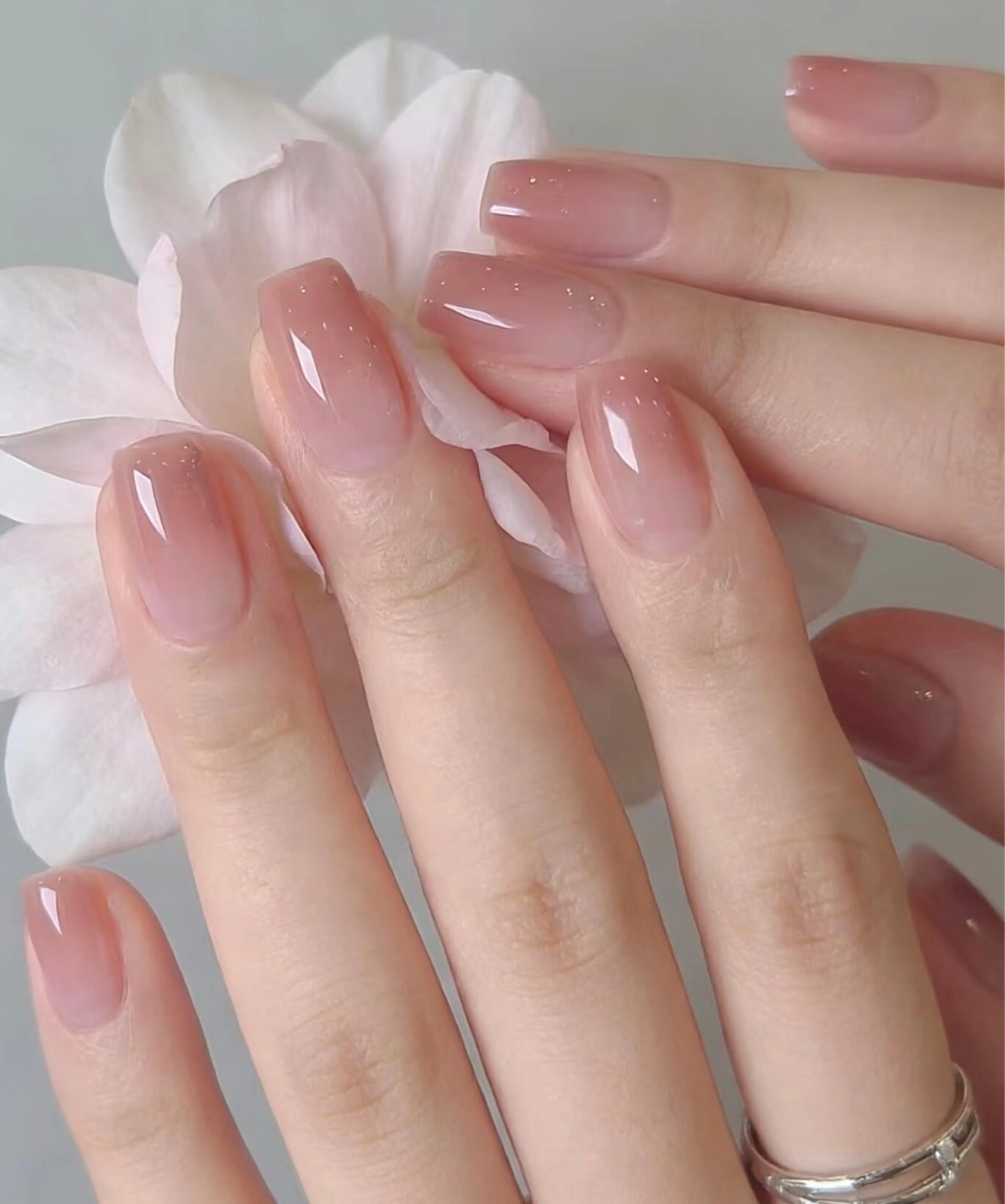 ネイル チークネイル 長さ出し フラッシュネイル フットネイル フレンチネイル Niko nail中野北口店のネイルデザイン