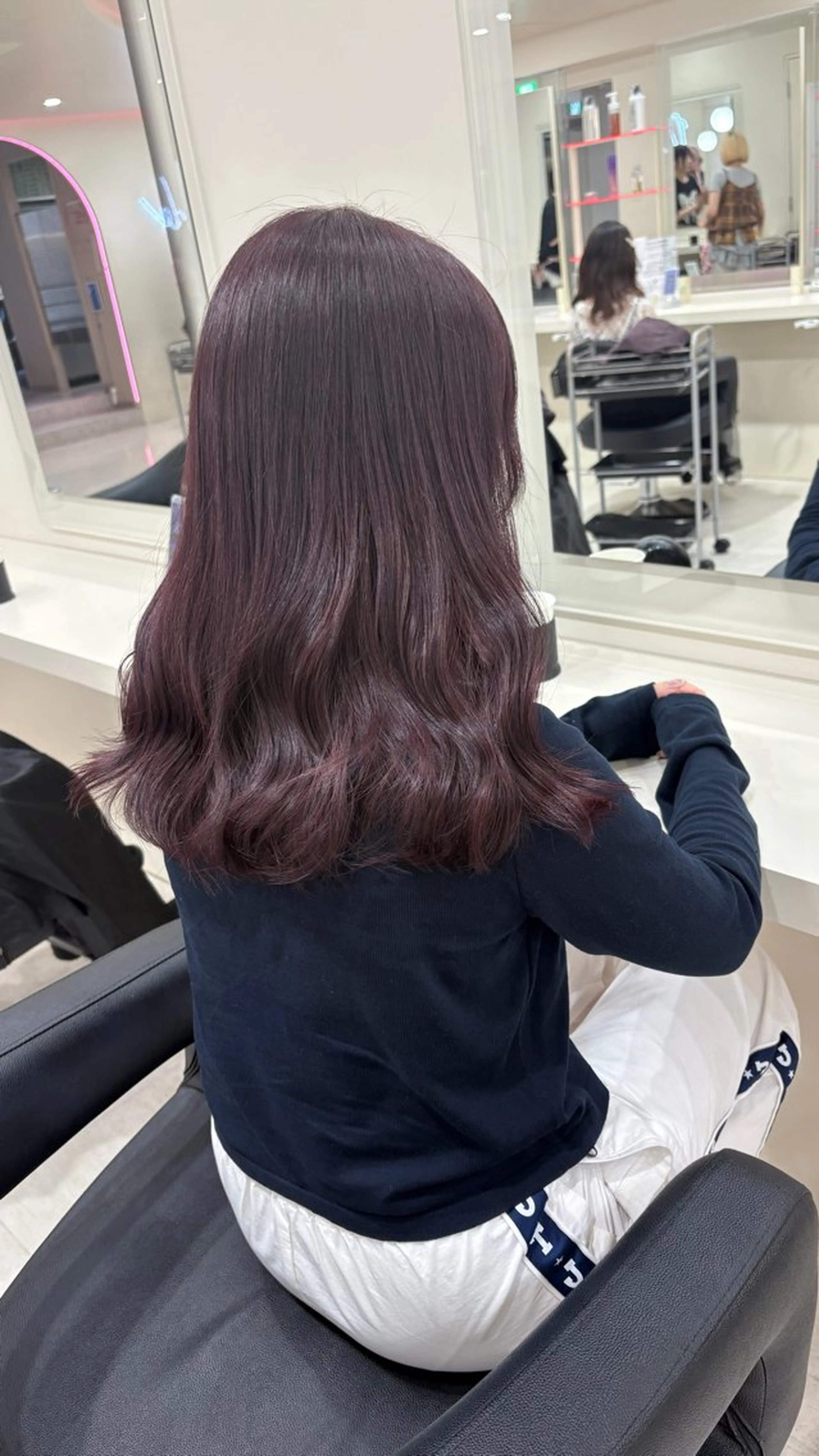 ロング ヘアカラー トリートメント ヘアセット 💗暖色カラー💗 ツヤ髪💗Mayaのヘアスタイル