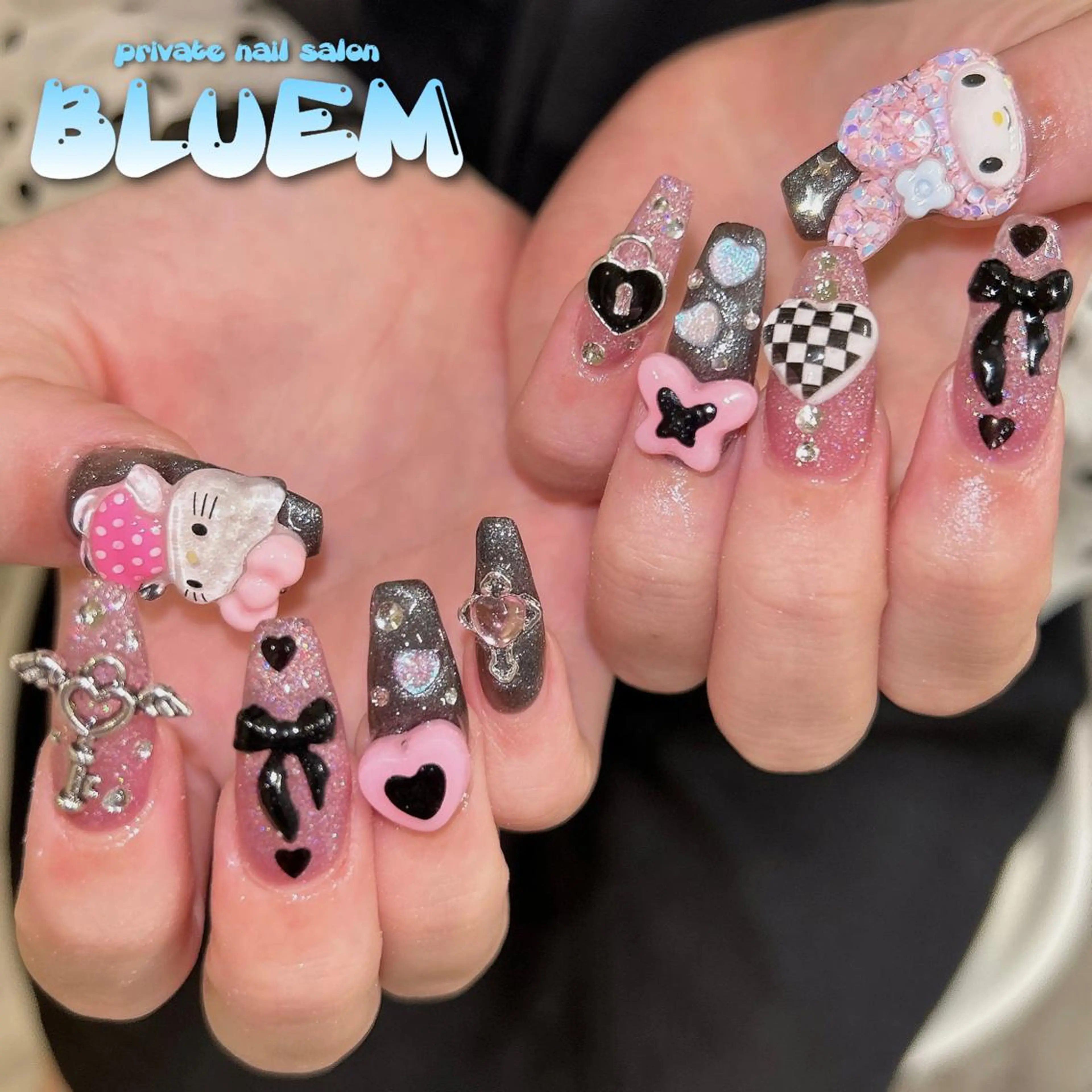 ネイル ハンドネイル BLUEM なな🐶のネイルデザイン