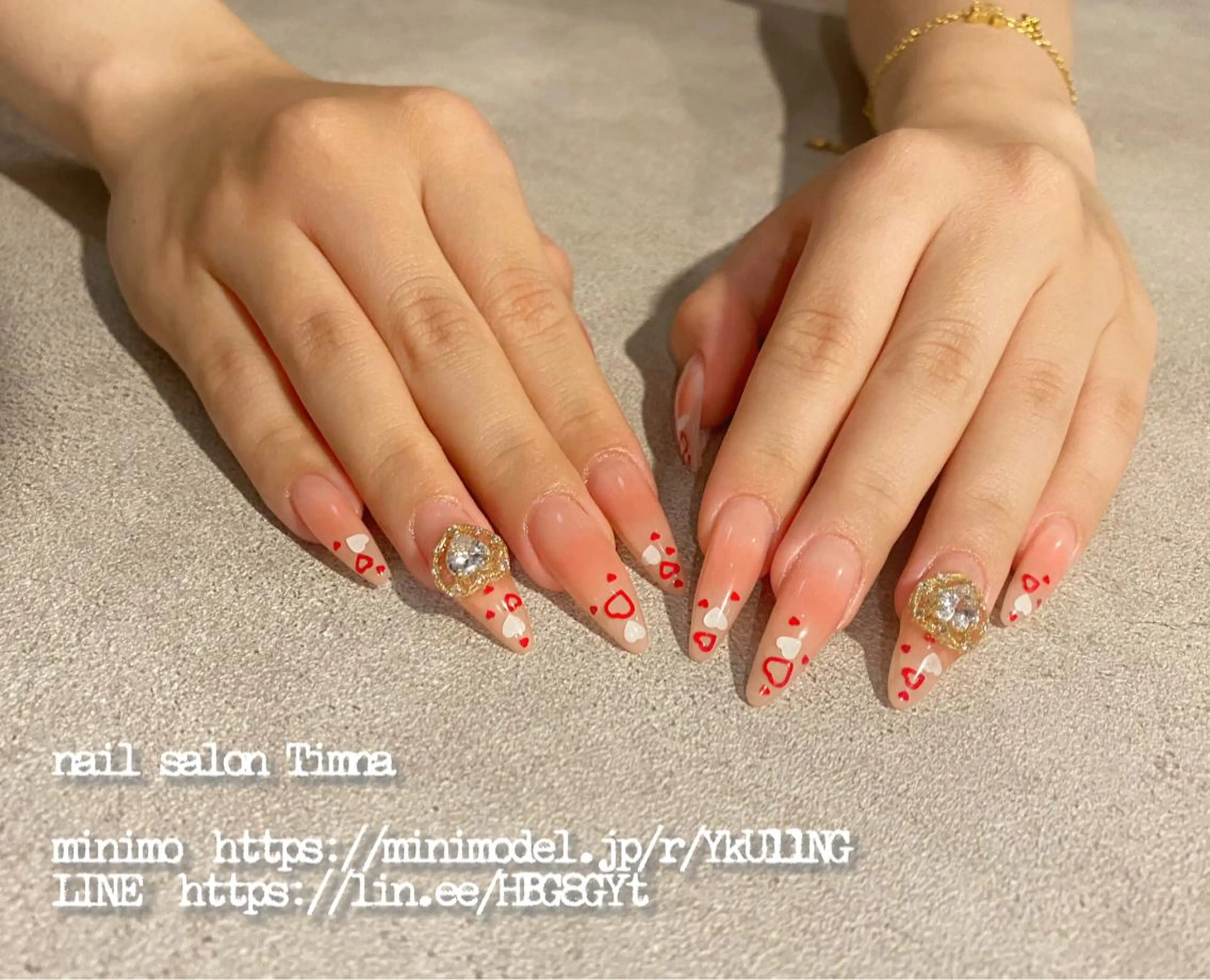ロング NAILSALON 🍔Timna🍟のネイルデザイン