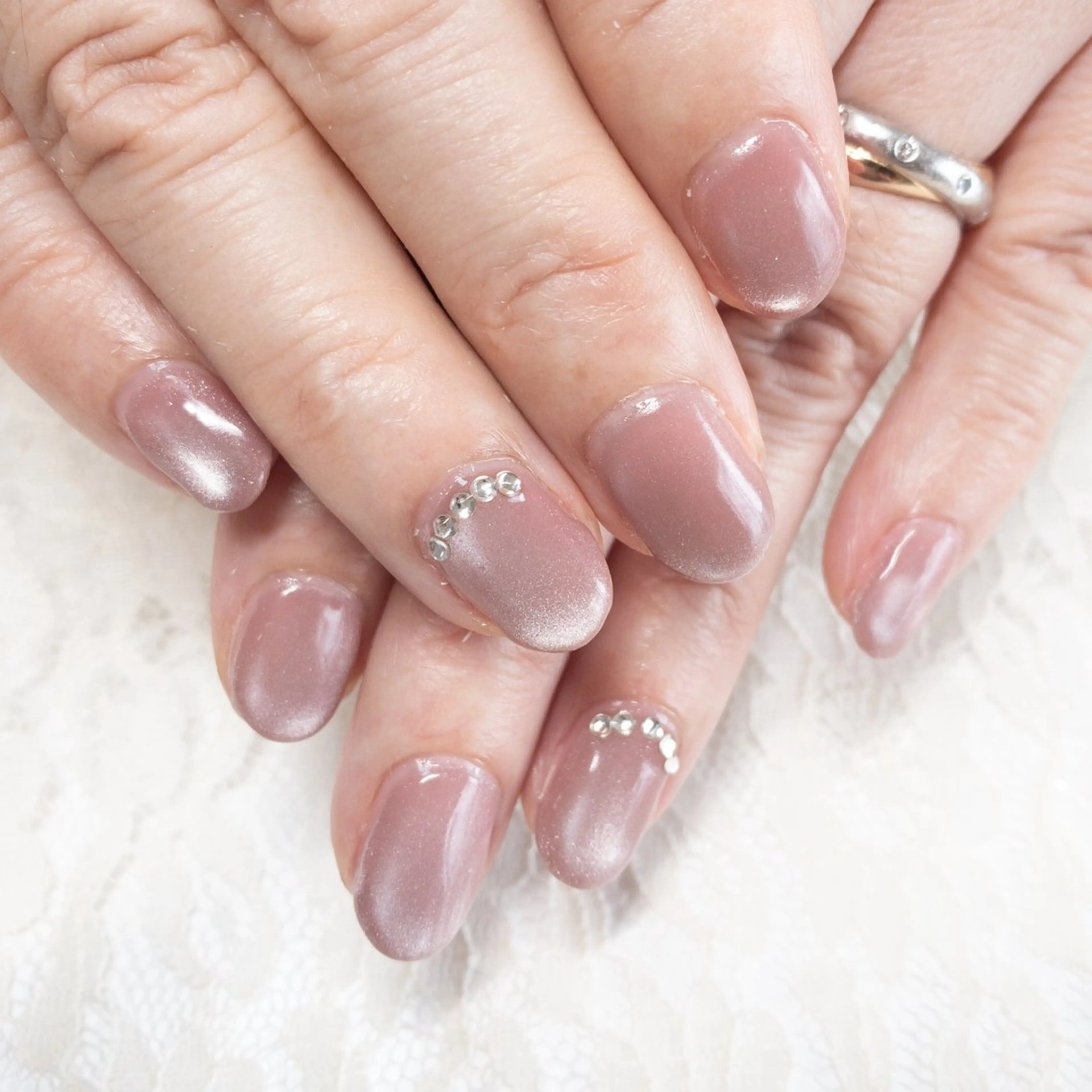 ネイル ハンドネイル ハンドケア 鈴木 久美子のネイルデザイン