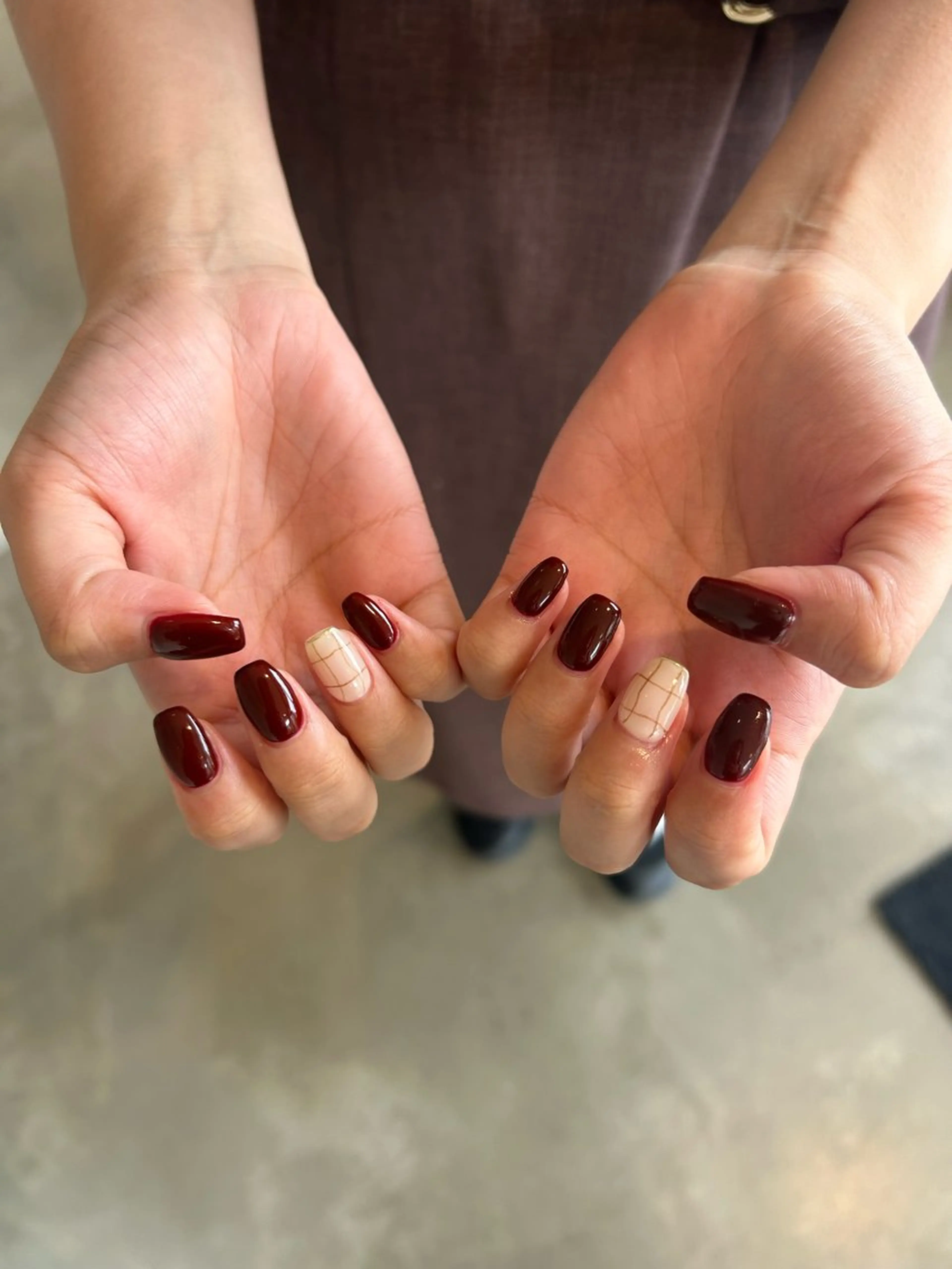 ネイル アートネイル ボルドー tote. harunaのネイルデザイン
