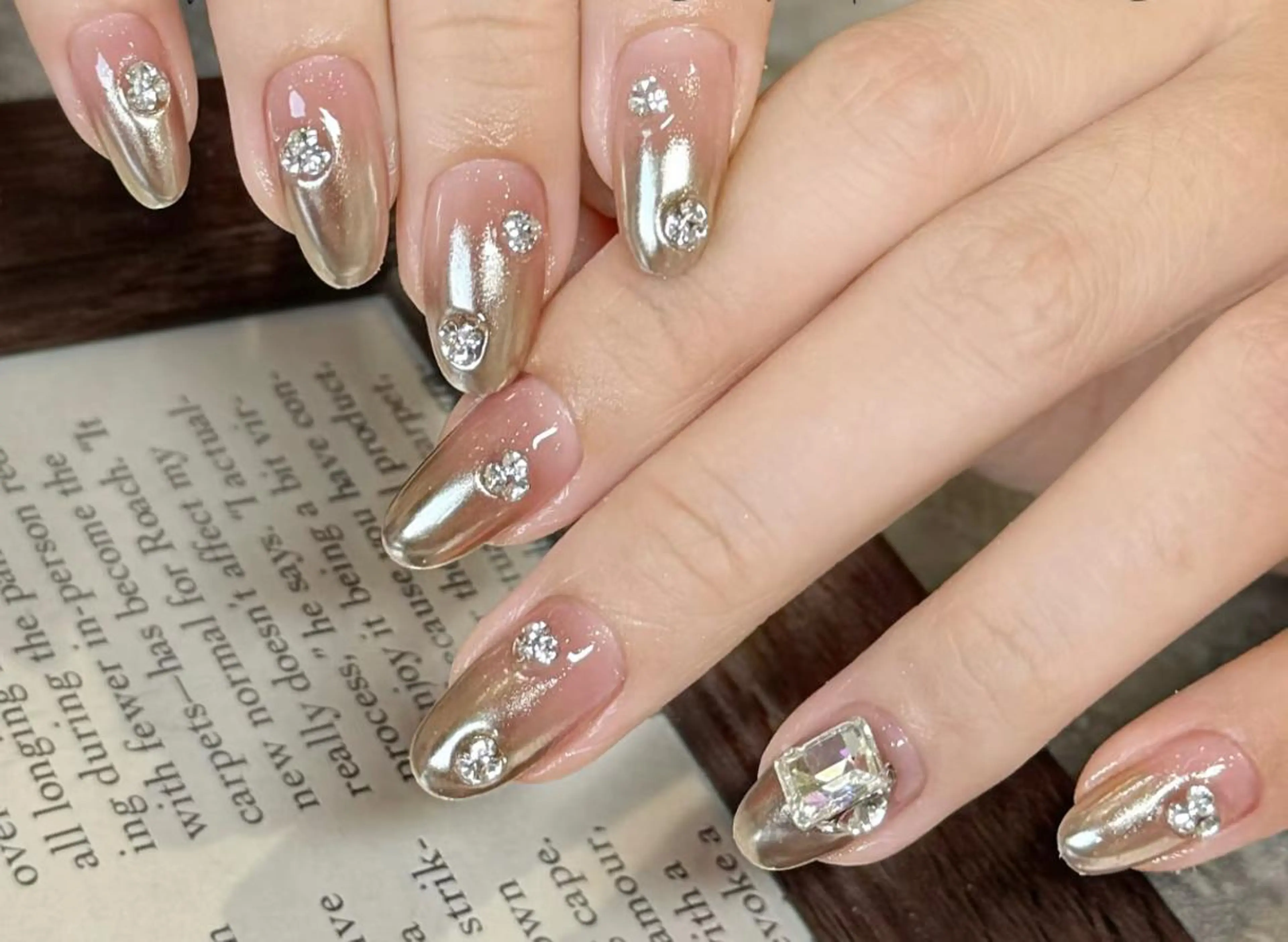 ネイル 🍑 momo_nailのネイルデザイン