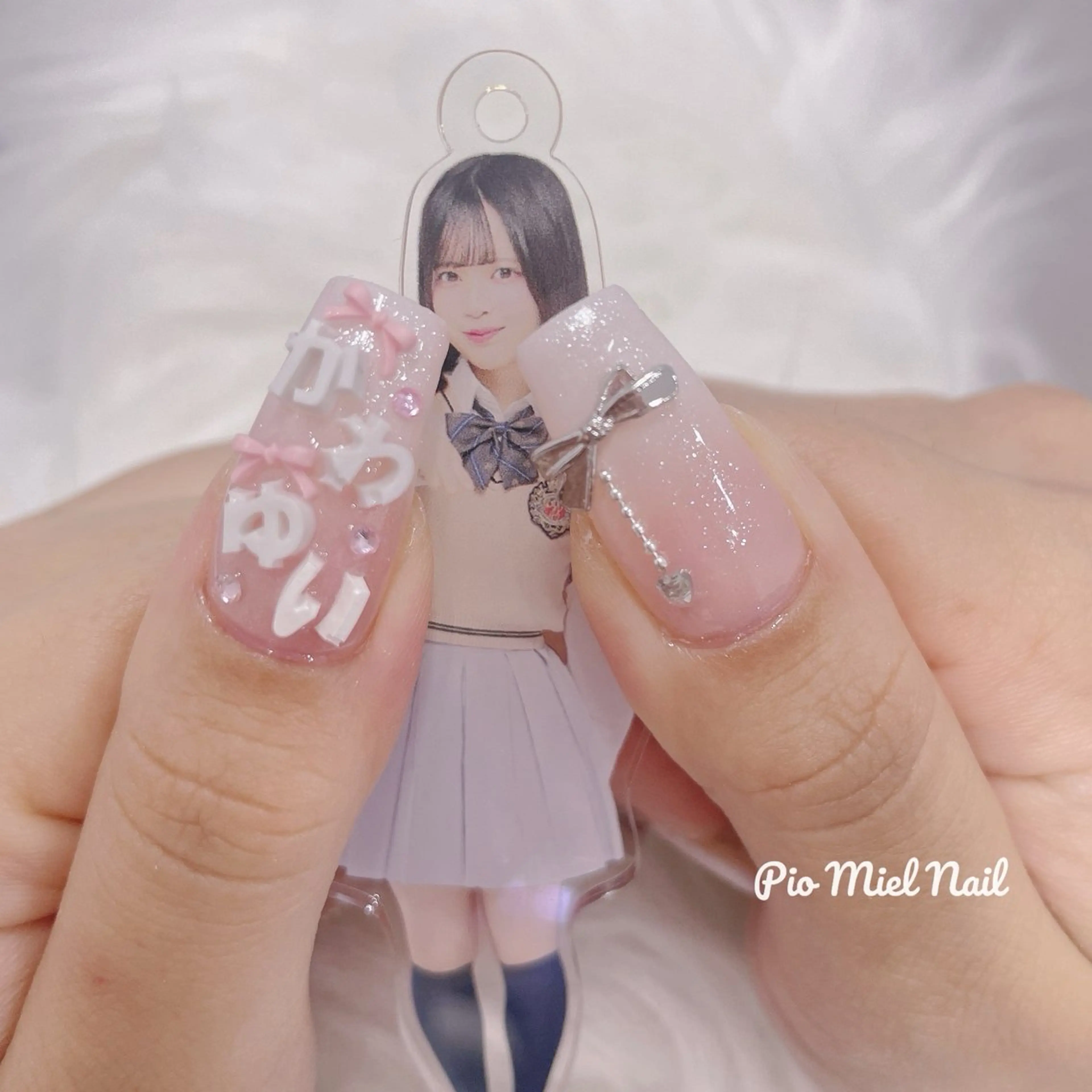 ミディアム 韓国風ヘア ハンドネイル momo 長さだしのネイルデザイン