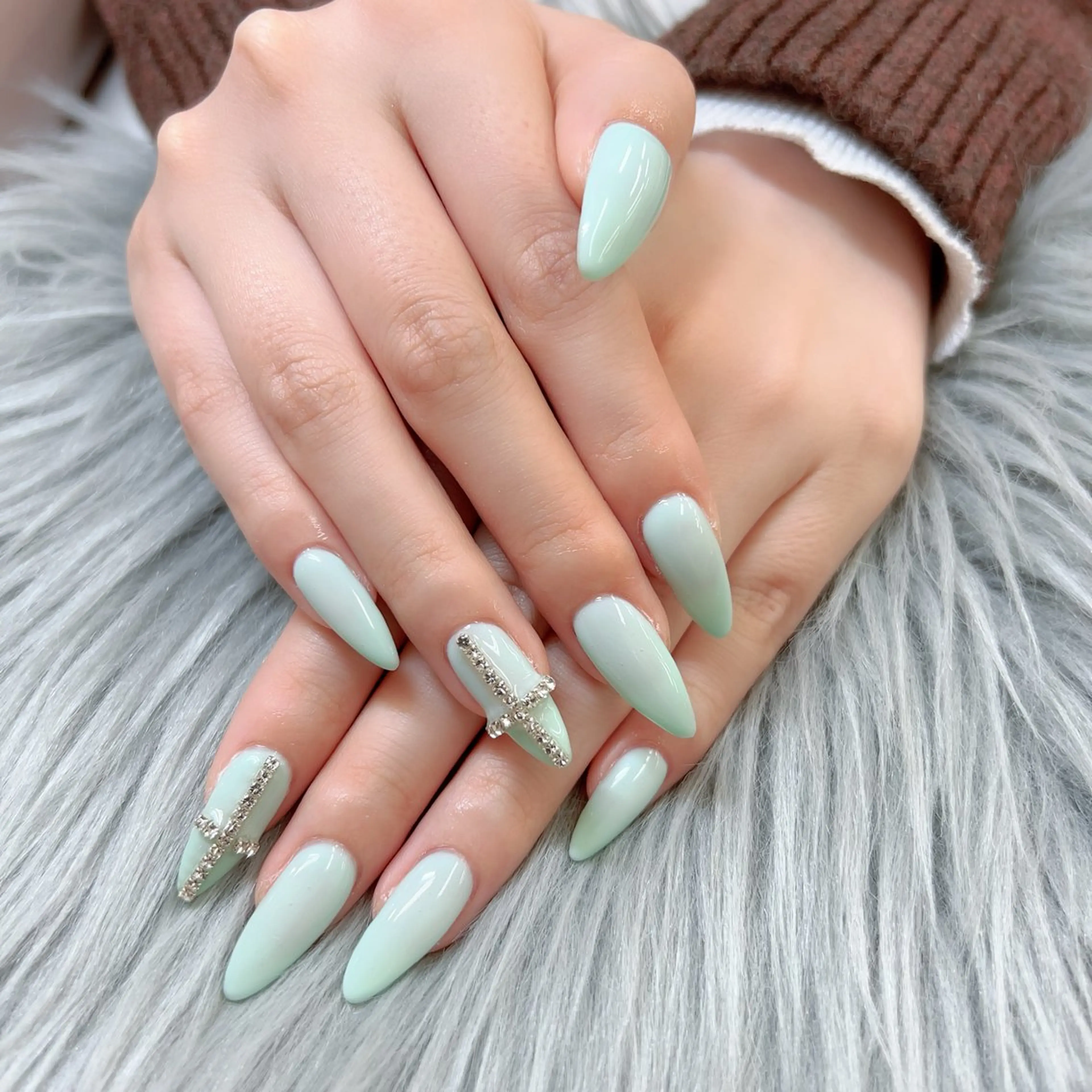 ネイル クリアネイル グリーン パステルネイル ハンドネイル Bianca立川店 saitoのネイルデザイン