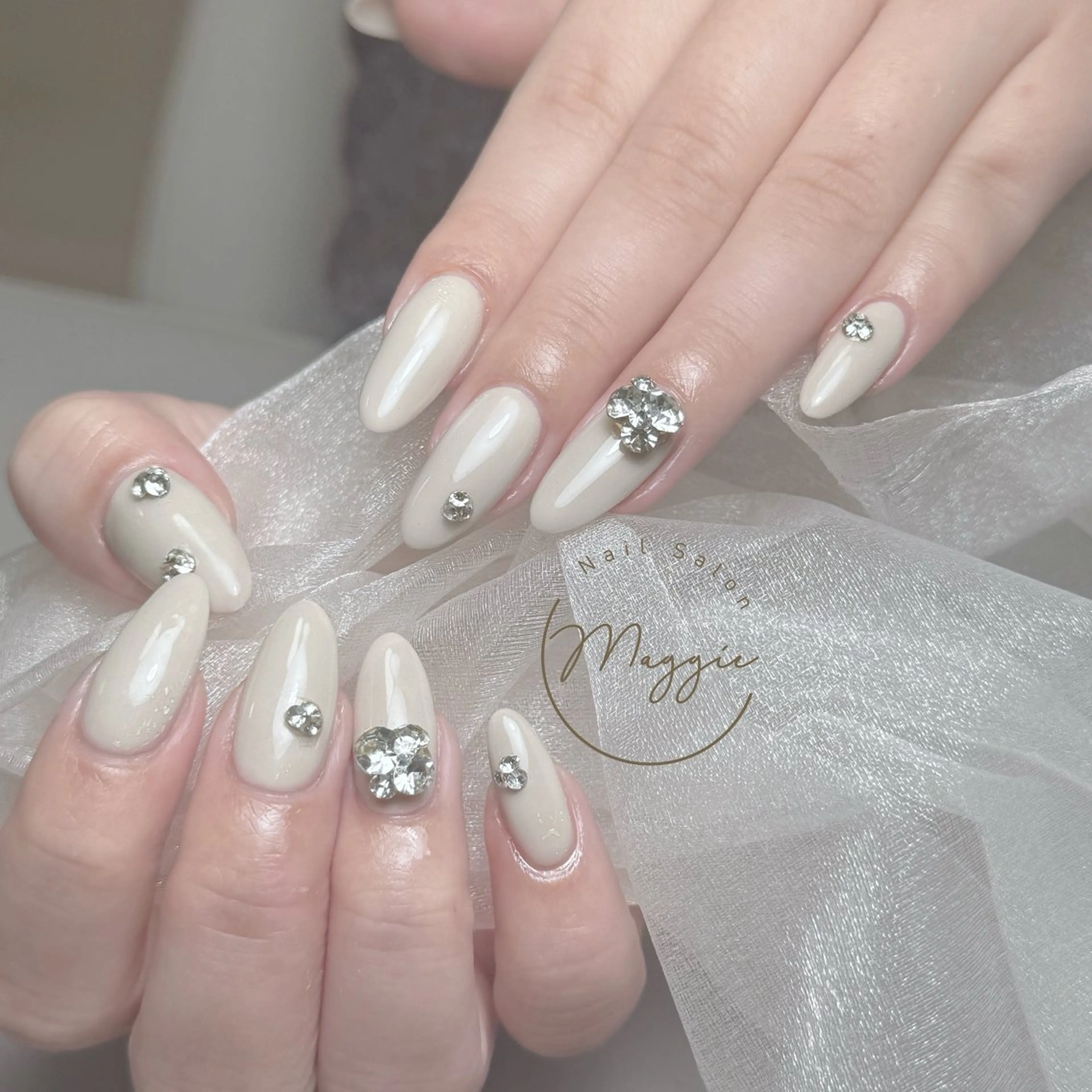 ネイル Maggie Nail🦩のネイルデザイン