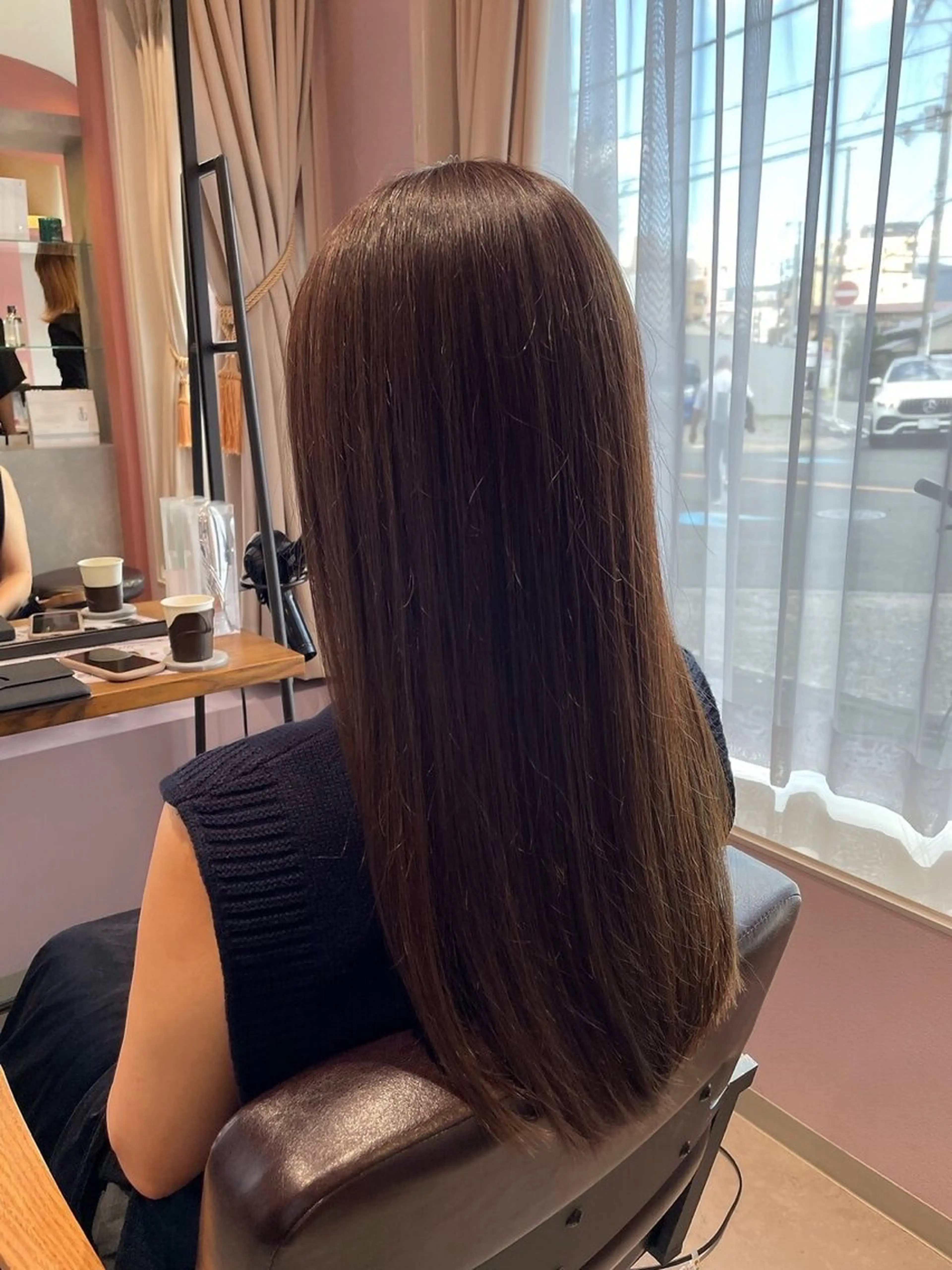 ロング 作野 潮織のヘアスタイル