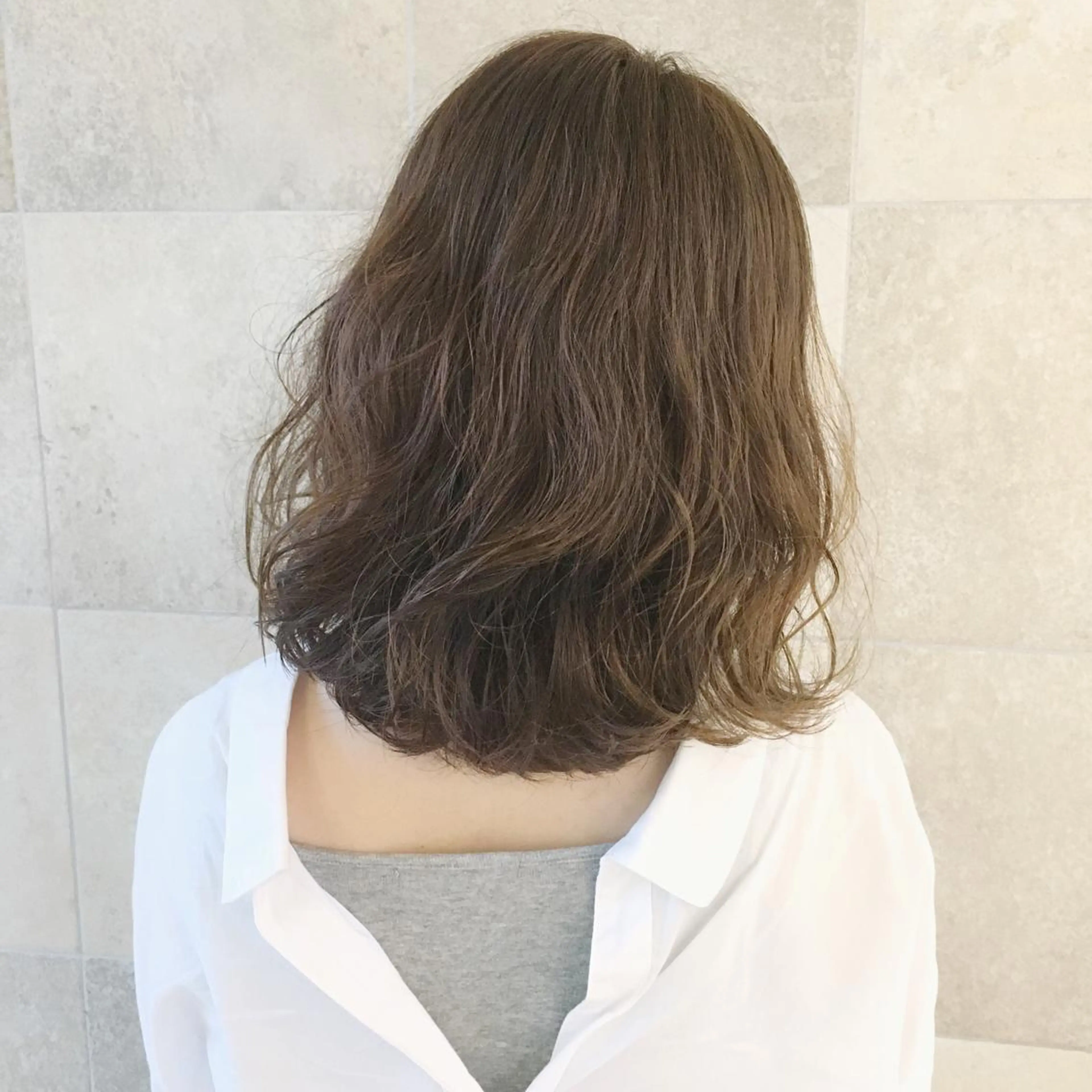 ミディアム カラー カット ヘアカラー カット／メンズカット 藤田麻衣のヘアスタイル