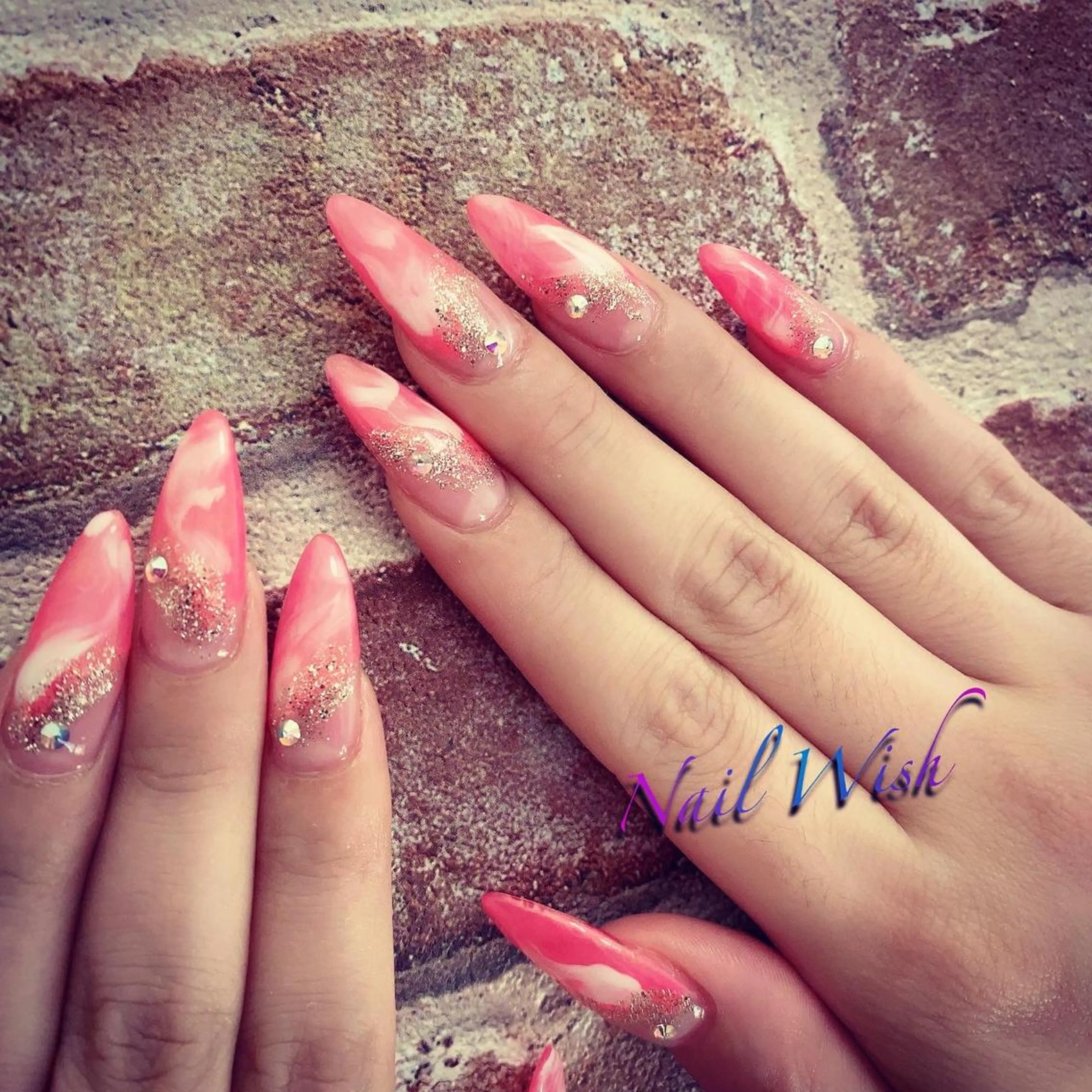 ネイル ニュアンスネイル NAILWISH所属・橋本 千智のネイルデザイン