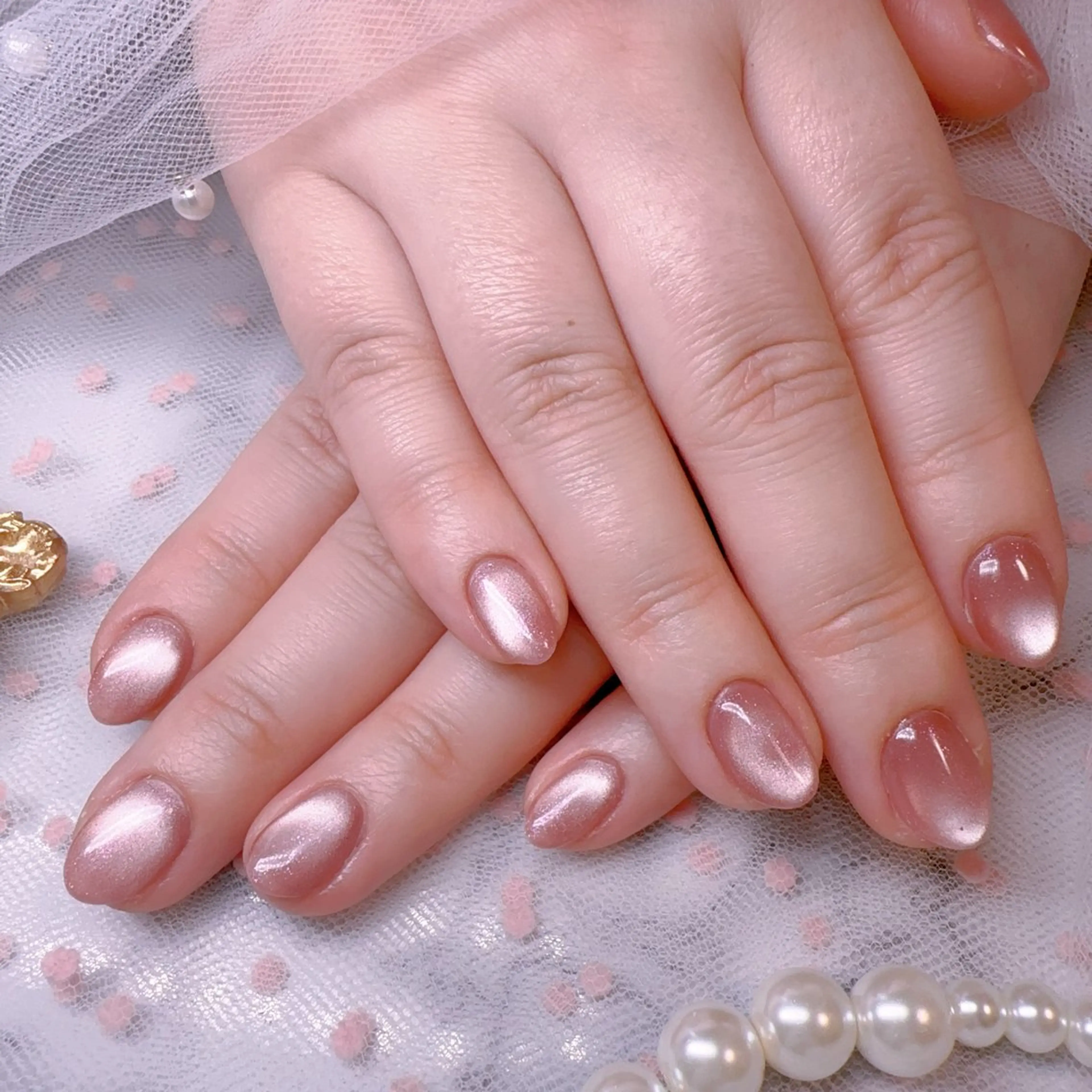 ネイル オーロラネイル フットネイル 韓国ネイル ラメ(グリッター) ラメグラデーション ハンドネイル Belle nail salon 新小岩のネイルデザイン