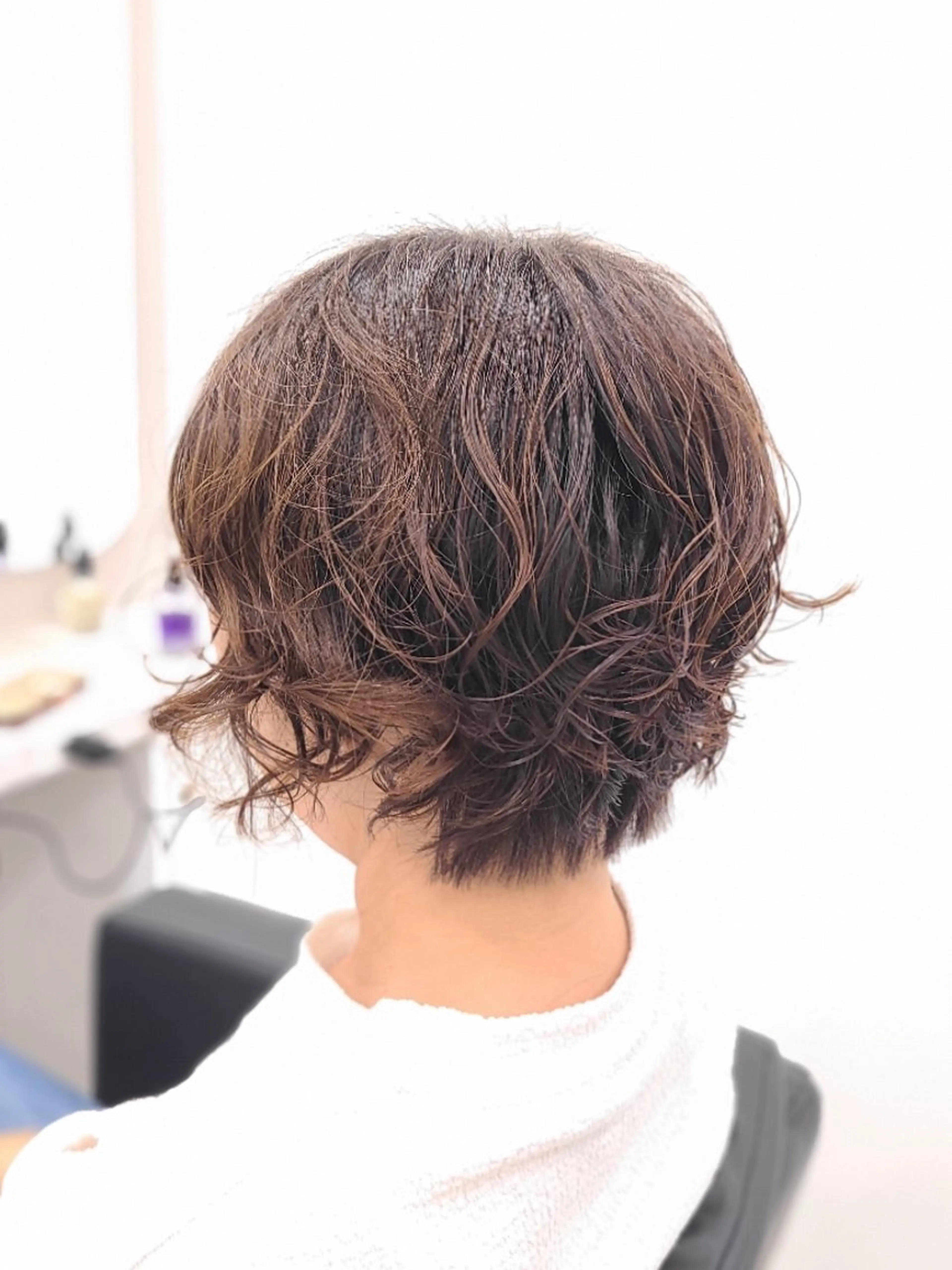 ショート パーマ ショートヘア カット パーマ 桐島 令奈のヘアスタイル