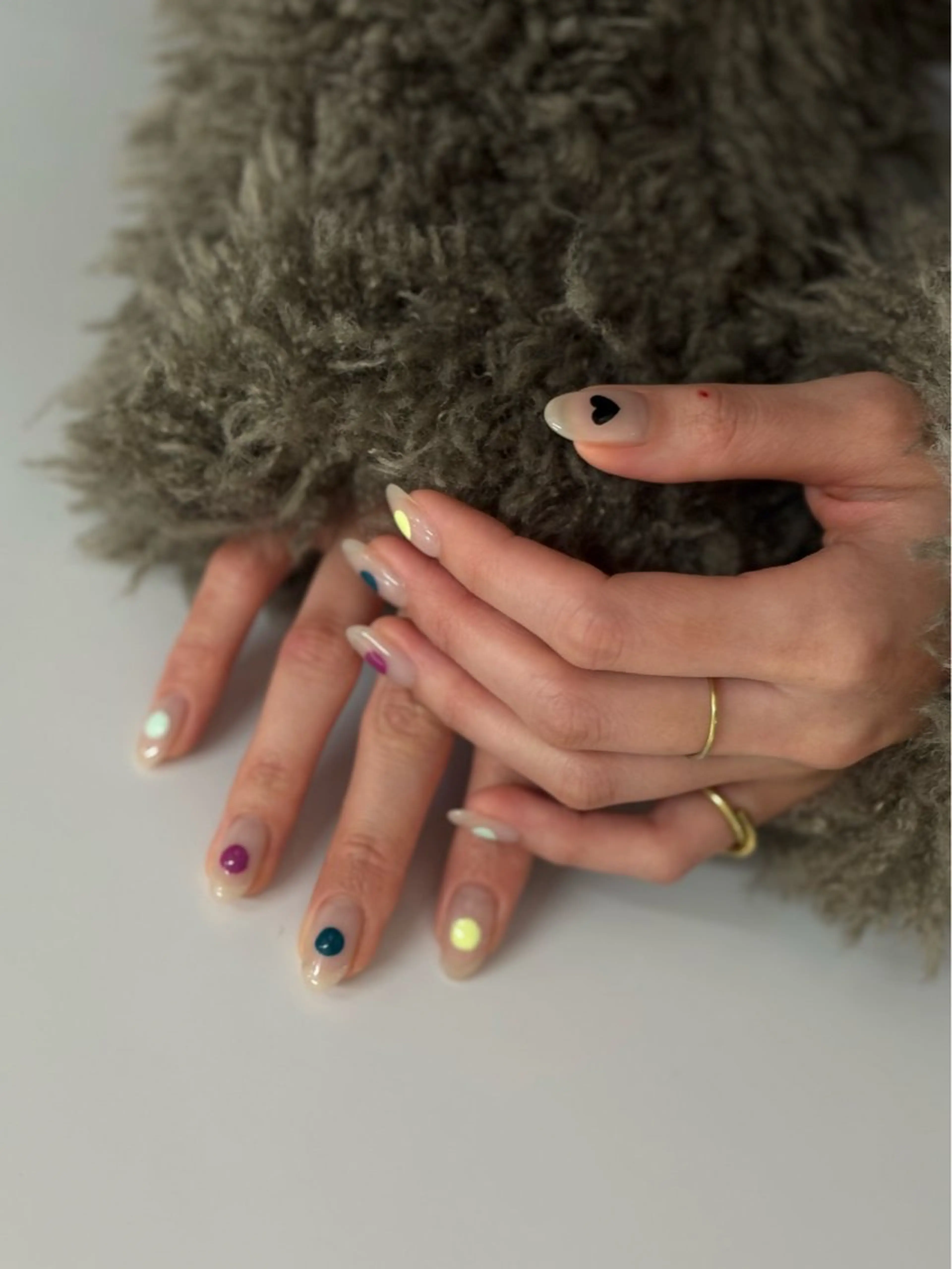 ネイル ハンドネイル 甲村 未玖のネイルデザイン