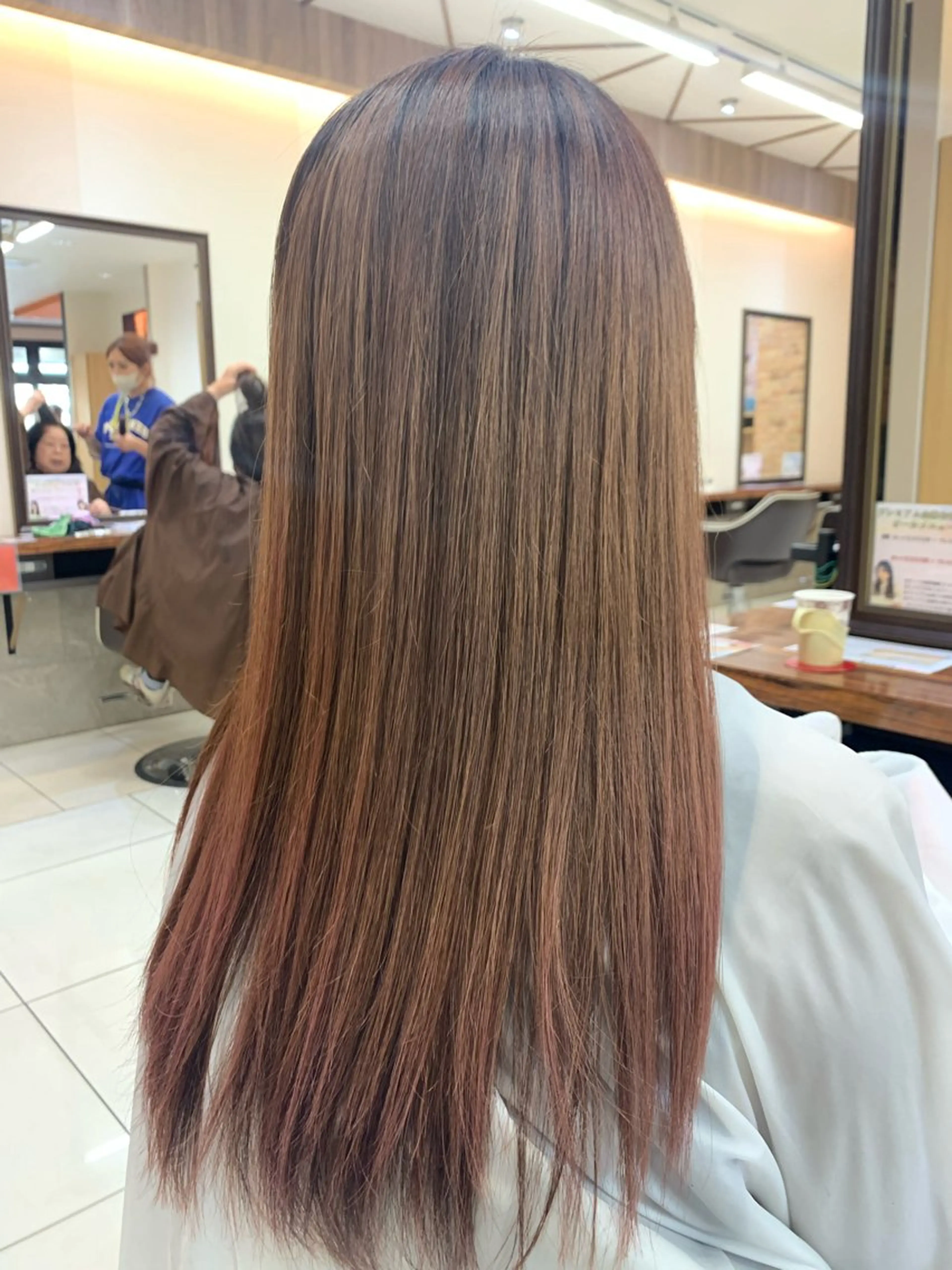 ロング EARTH kazu🐰のヘアスタイル