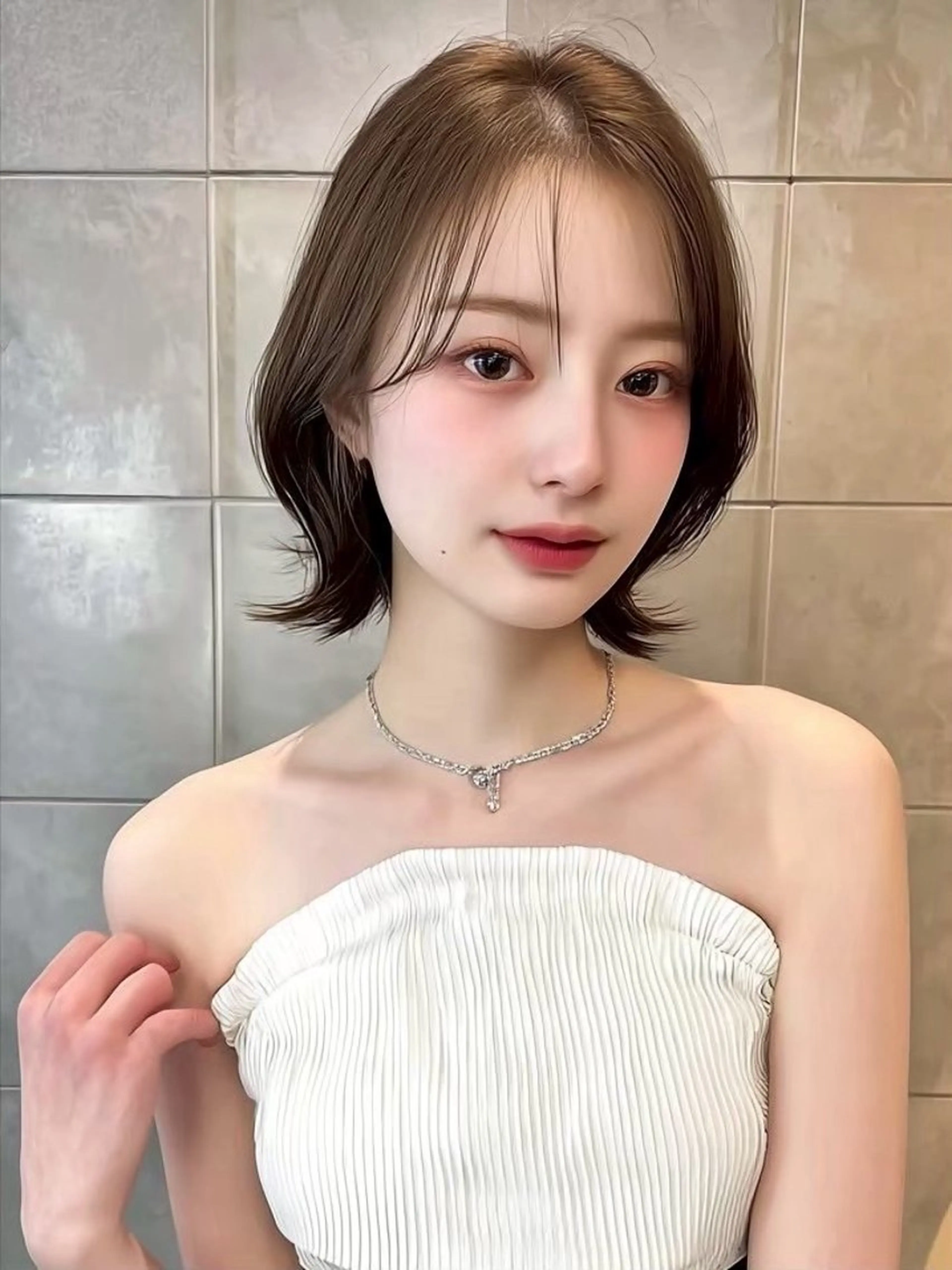 ミディアム カラー 透明感カラー ボブ カット ヘアカラー Saki/お悩み解決 /似合わせカットのヘアスタイル