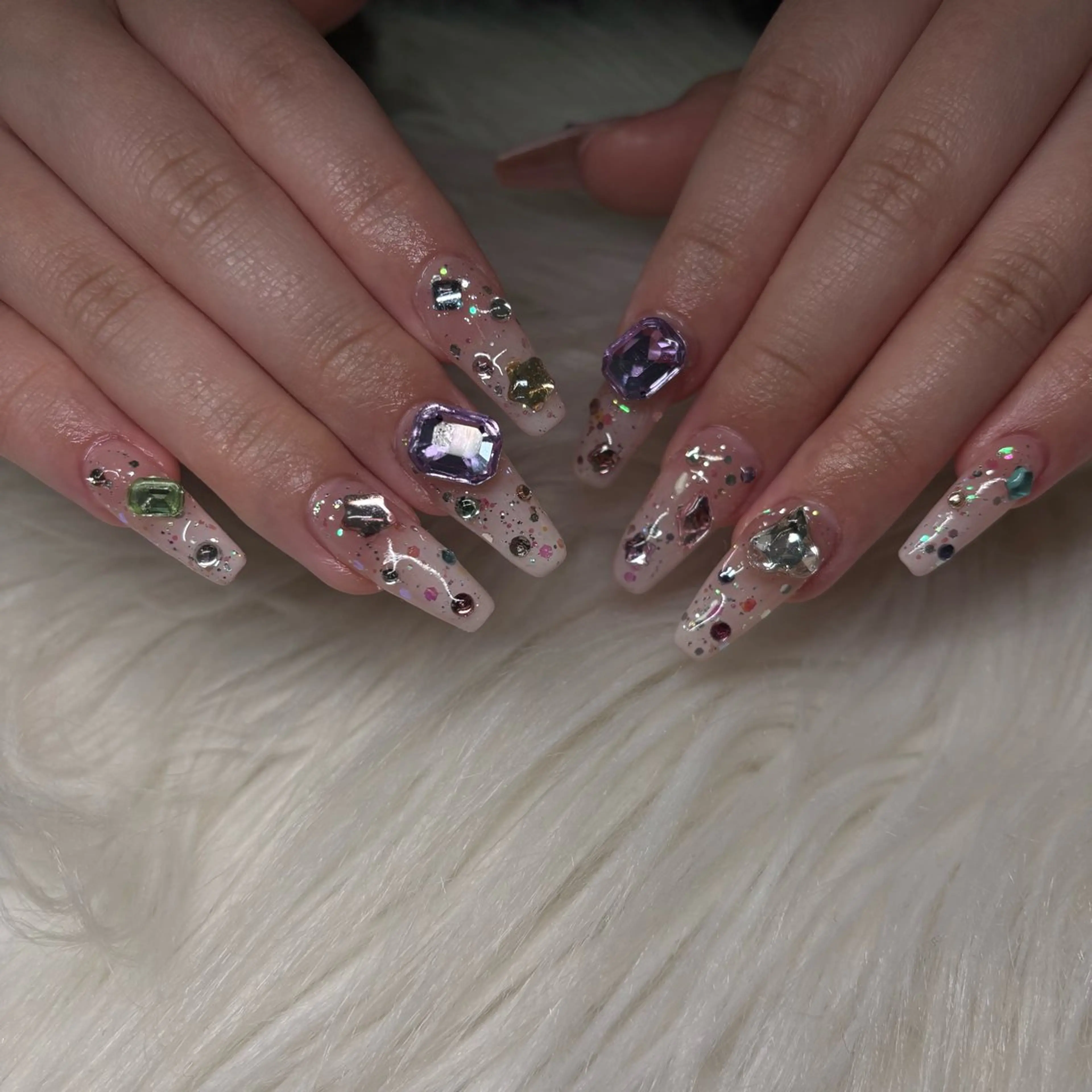 ネイル スカルプネイル ハンドネイル Jasmine💟 ラテン系お姉さんのネイルデザイン