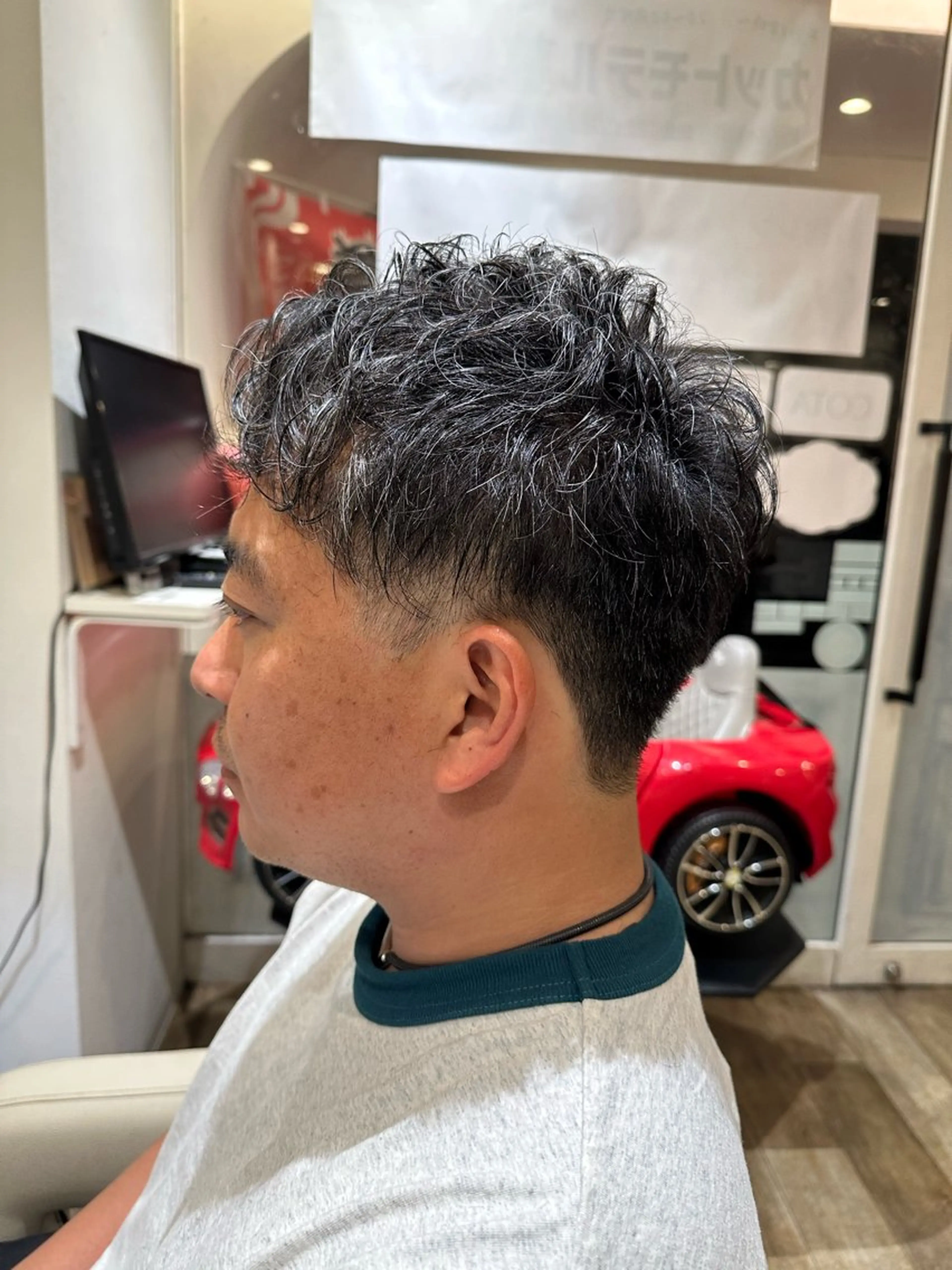 パーマ メンズ メンズパーマ ニュアンスパーマ 島 響希のヘアスタイル