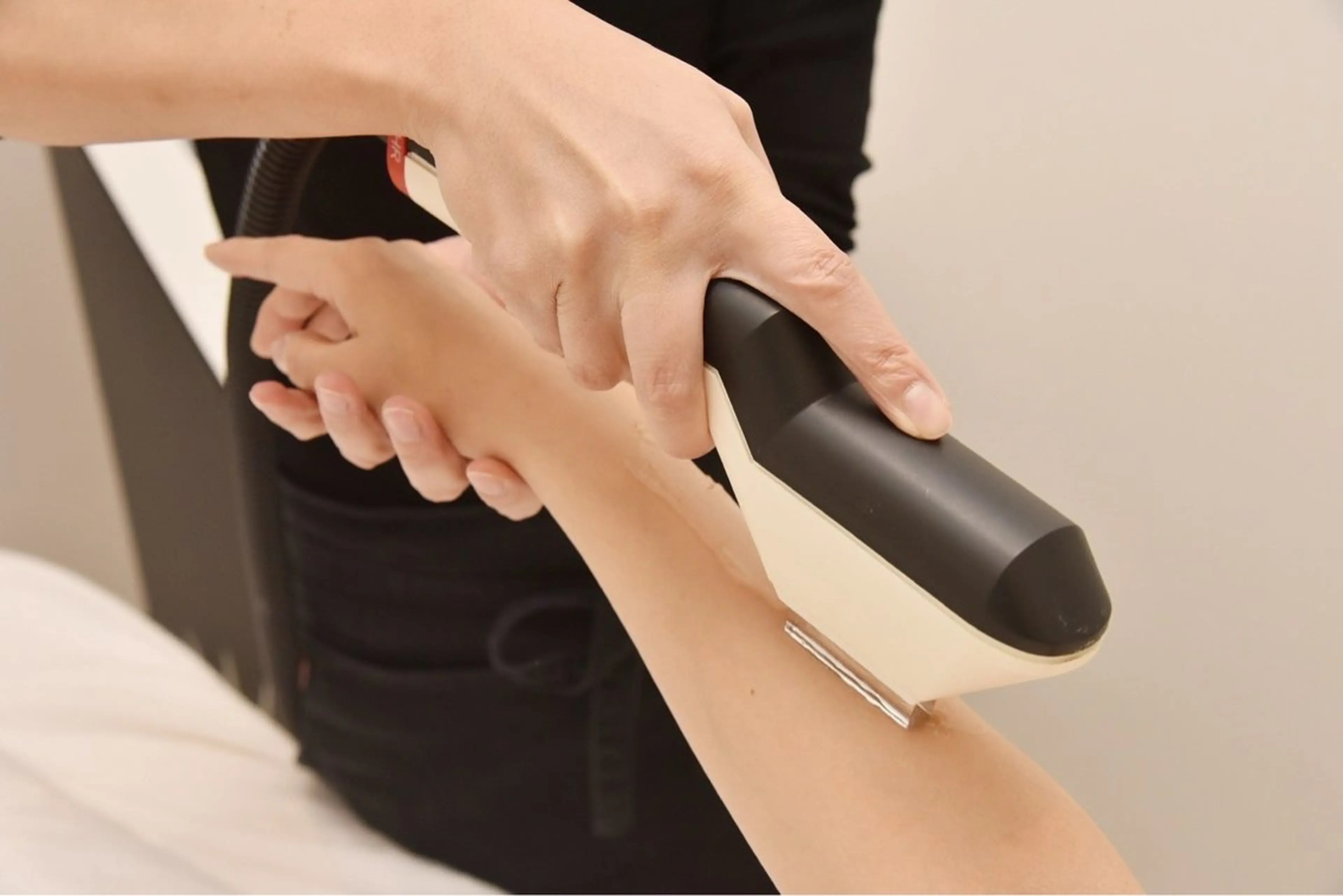 脱毛 ビューティーアカデミー所属・ビューティー アカデミー 黒田のエステ・リラクイメージ