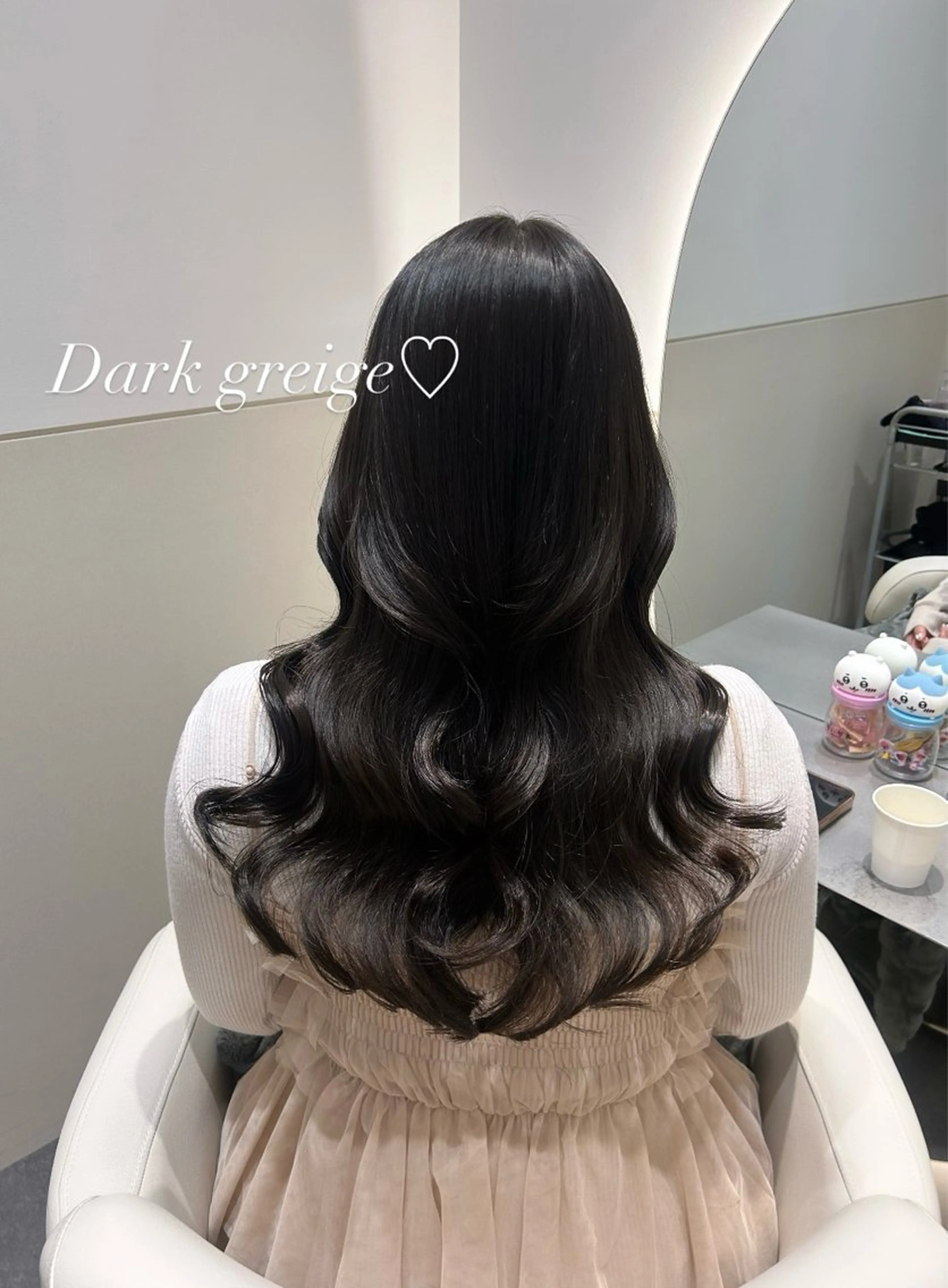 セミロング カラー カット ヘアカラー SALOWIN銀座一丁目suite店所属・🩷韓国ヘア/ヨシン モリ🩷Maikaのヘアスタイル