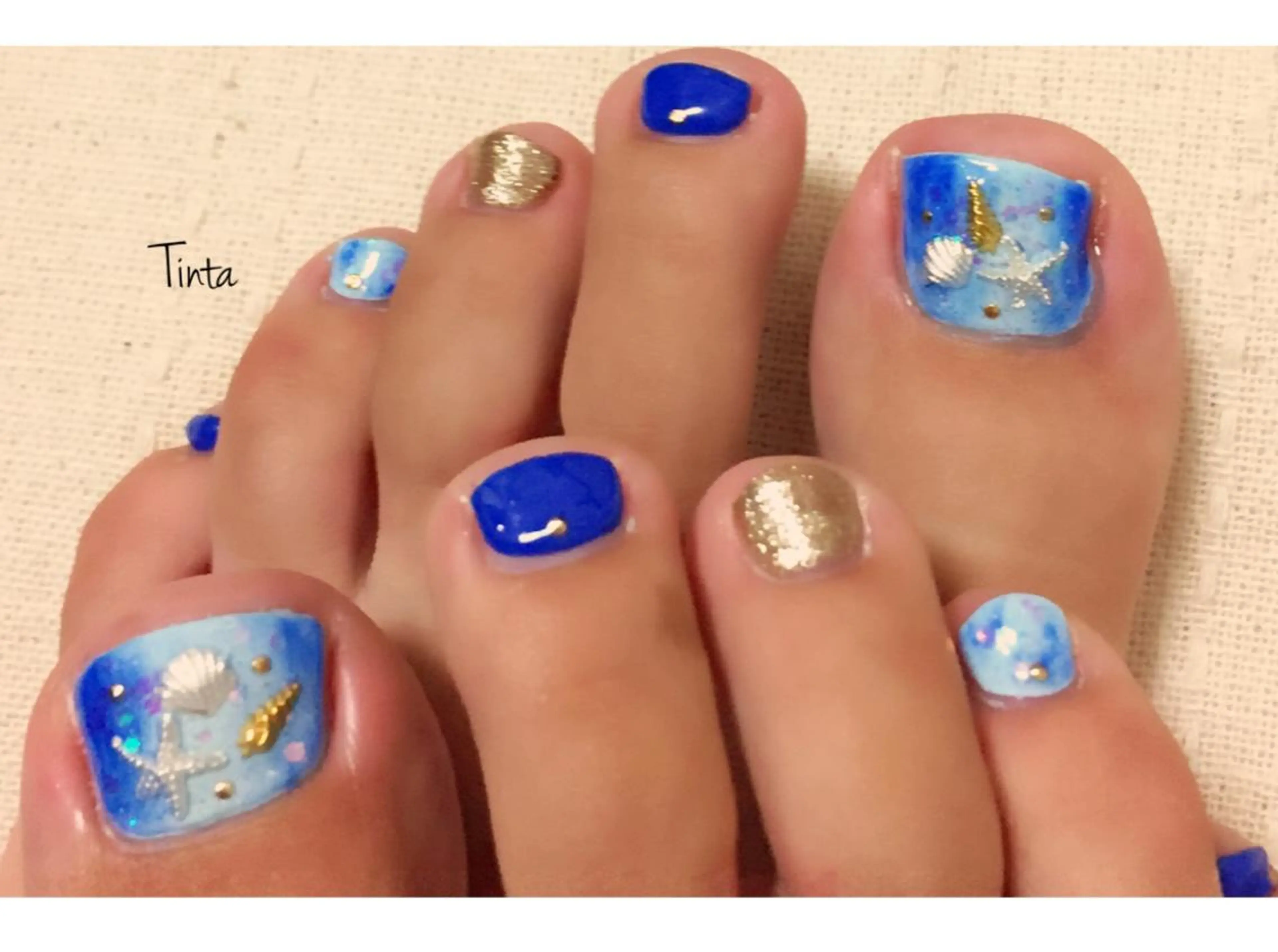 ネイル フットネイル グラデーション 馬場 典子のネイルデザイン