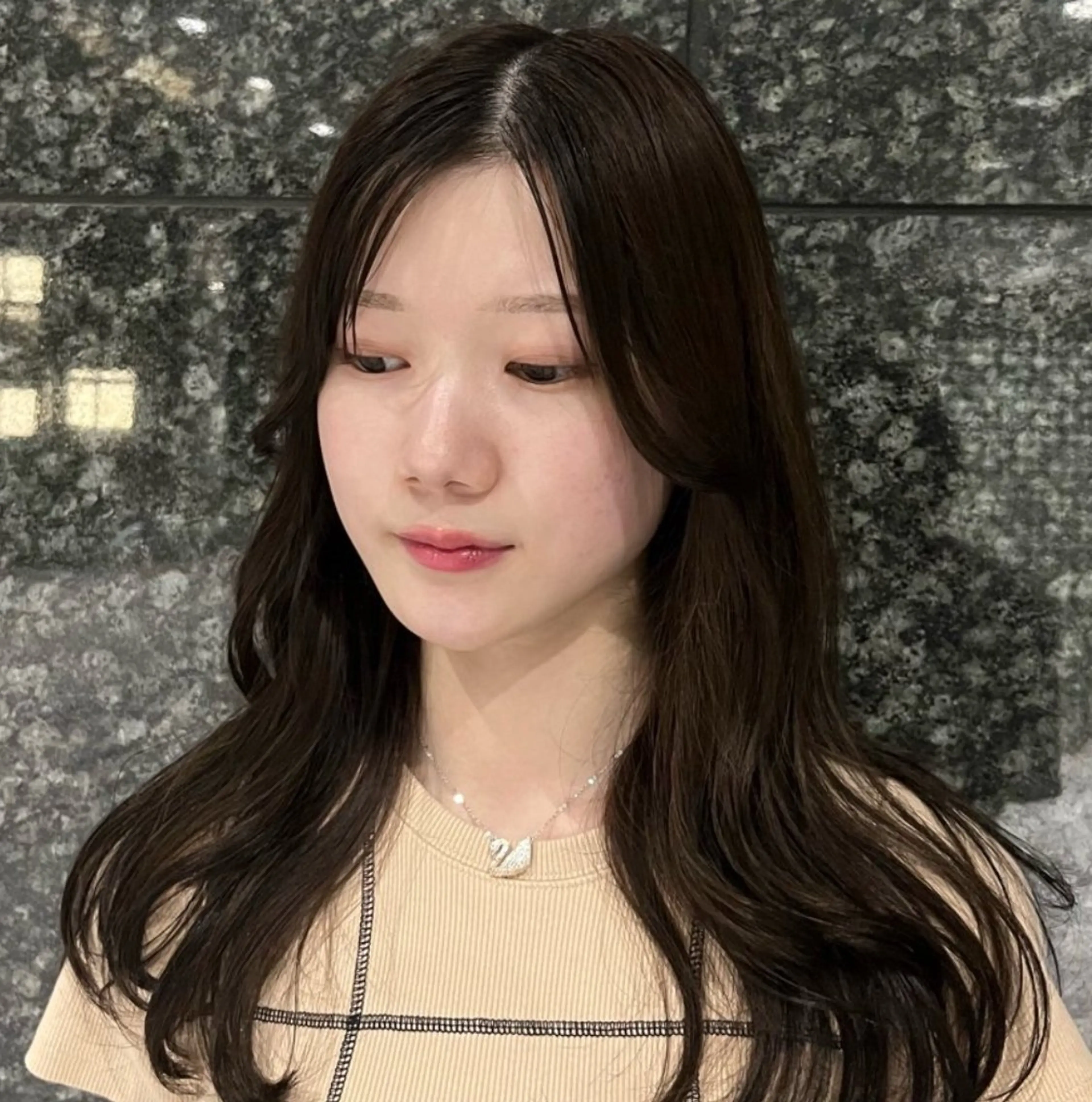 ロング カラー 透明感カラー/ くびれヘア/ユウユのヘアスタイル