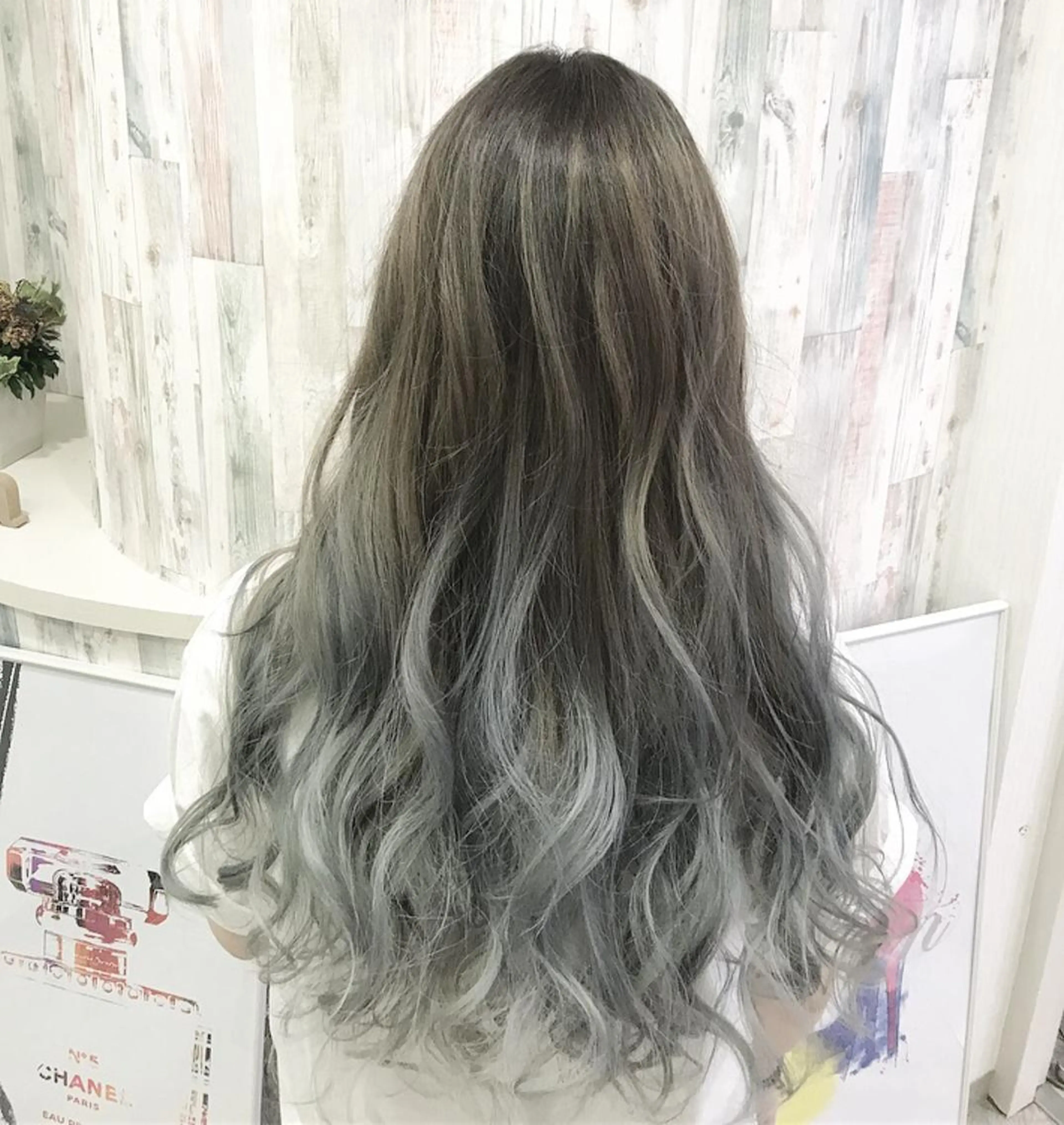 ロング カラー グラデーションカラー ハイライトカラー 3Dハイライト ハイライト kazufumi ..のヘアスタイル